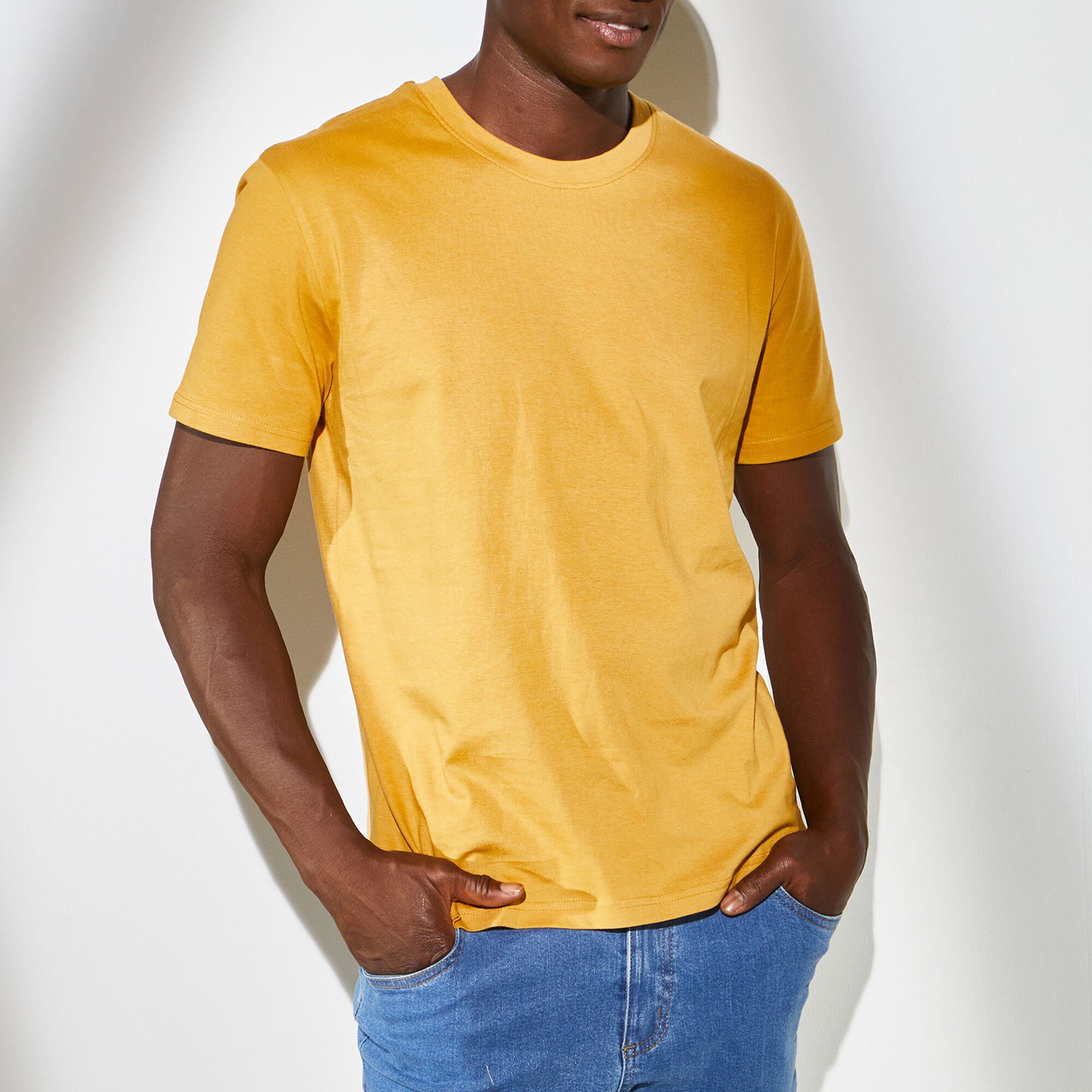 T-shirt col rond manches courtes