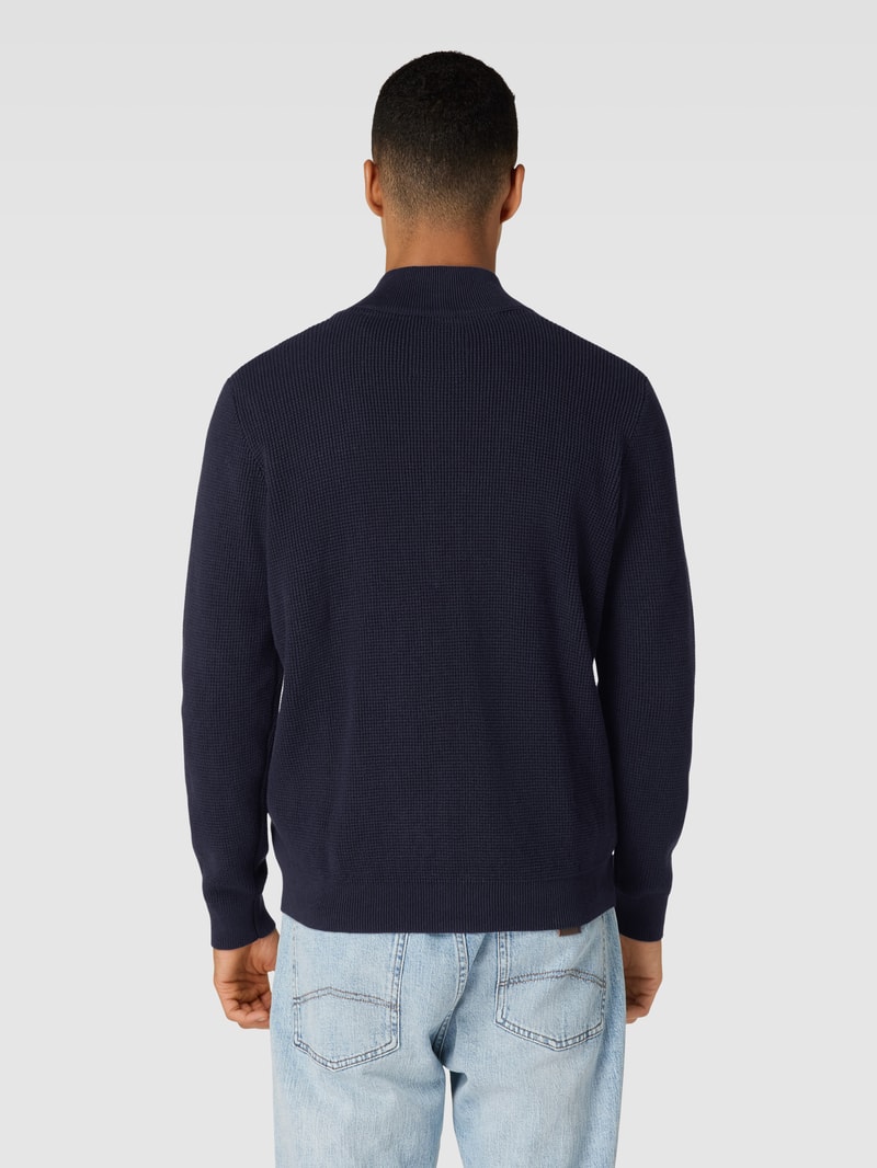 Strickjacke mit Stehkragen und Reißverschluss in marineblau