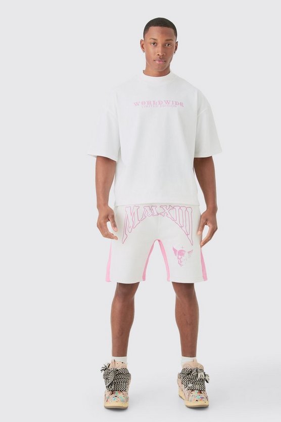 Kastiges Oversize T-Shirt mit Kontrast-Naht & Shorts