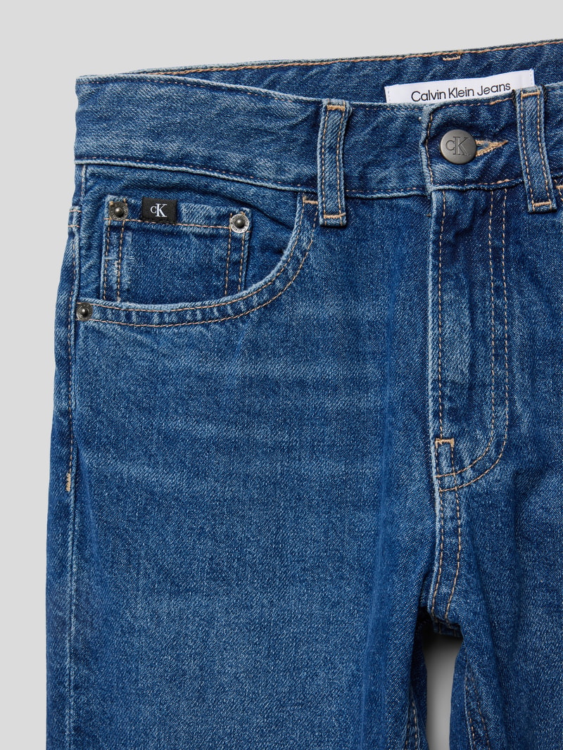 Jeans mit 5-Pocket-Design in blau