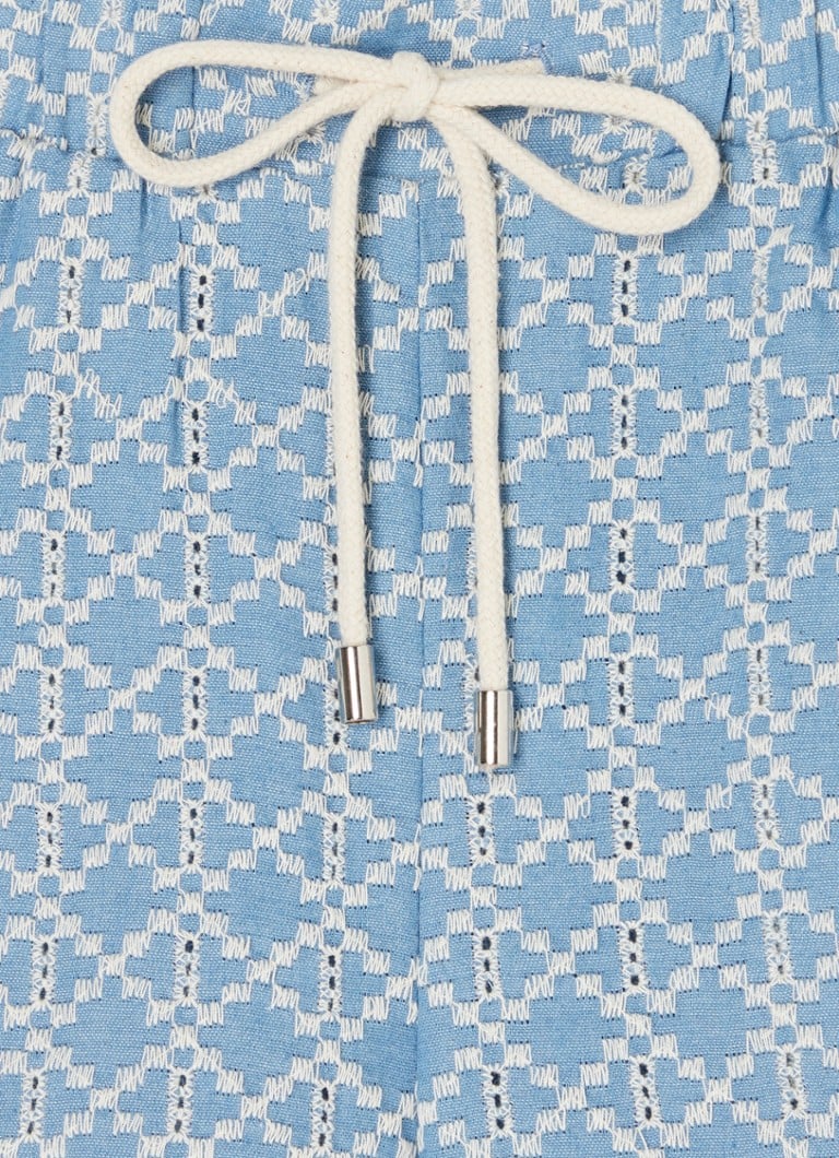Pantaloni scurți AI&KO Atlas cu croială dreaptă și broderie