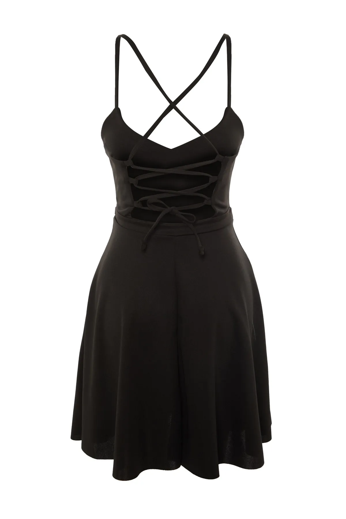 Trendyol Collection  Schwarzes rückenfreies Krepp-Strickkleid mit offener Taille/Skater-Miniträgern TWOSS20EL1630