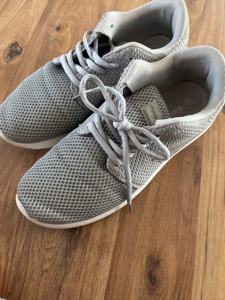 Kangaroos Sneakers 