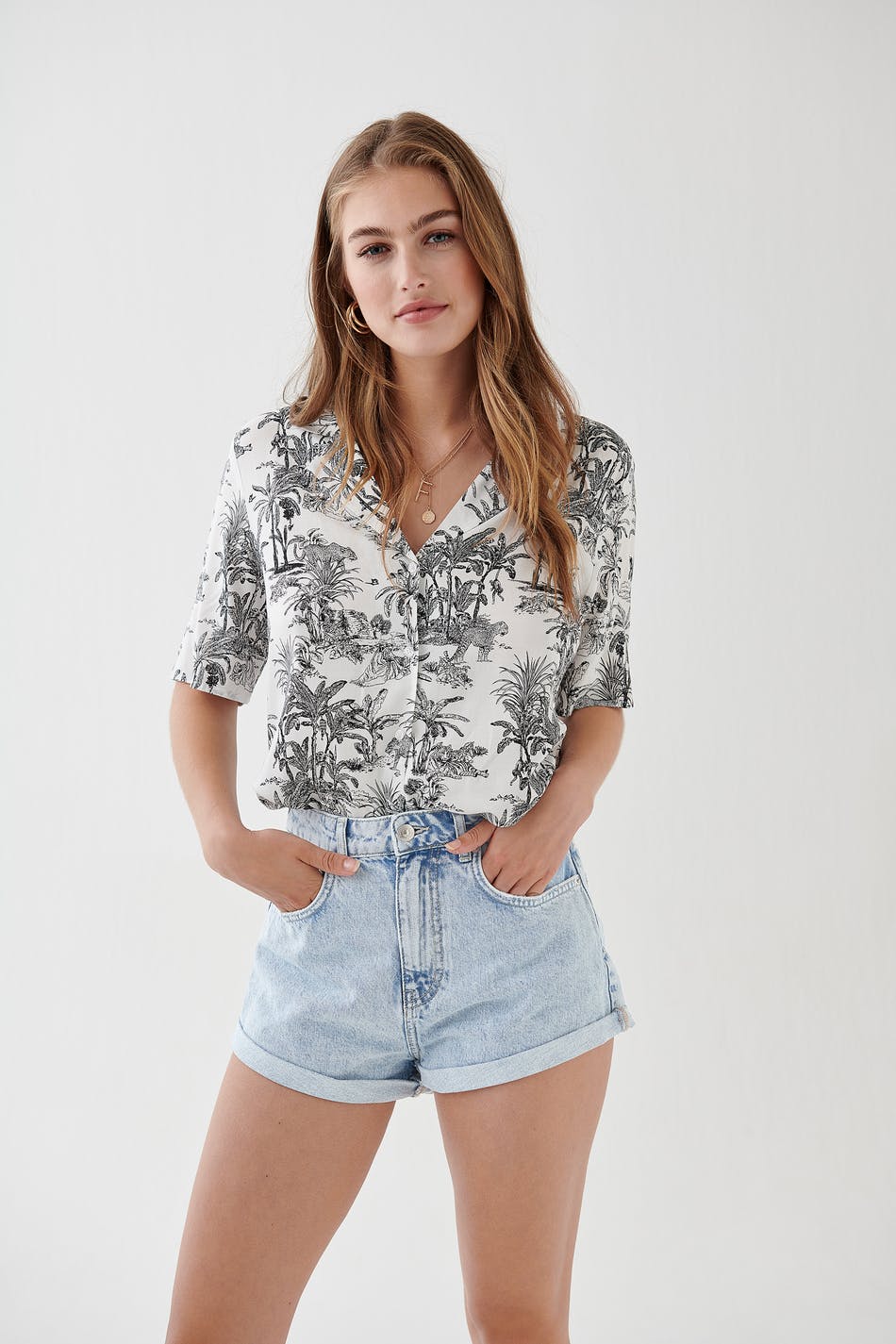 Mini denim shorts