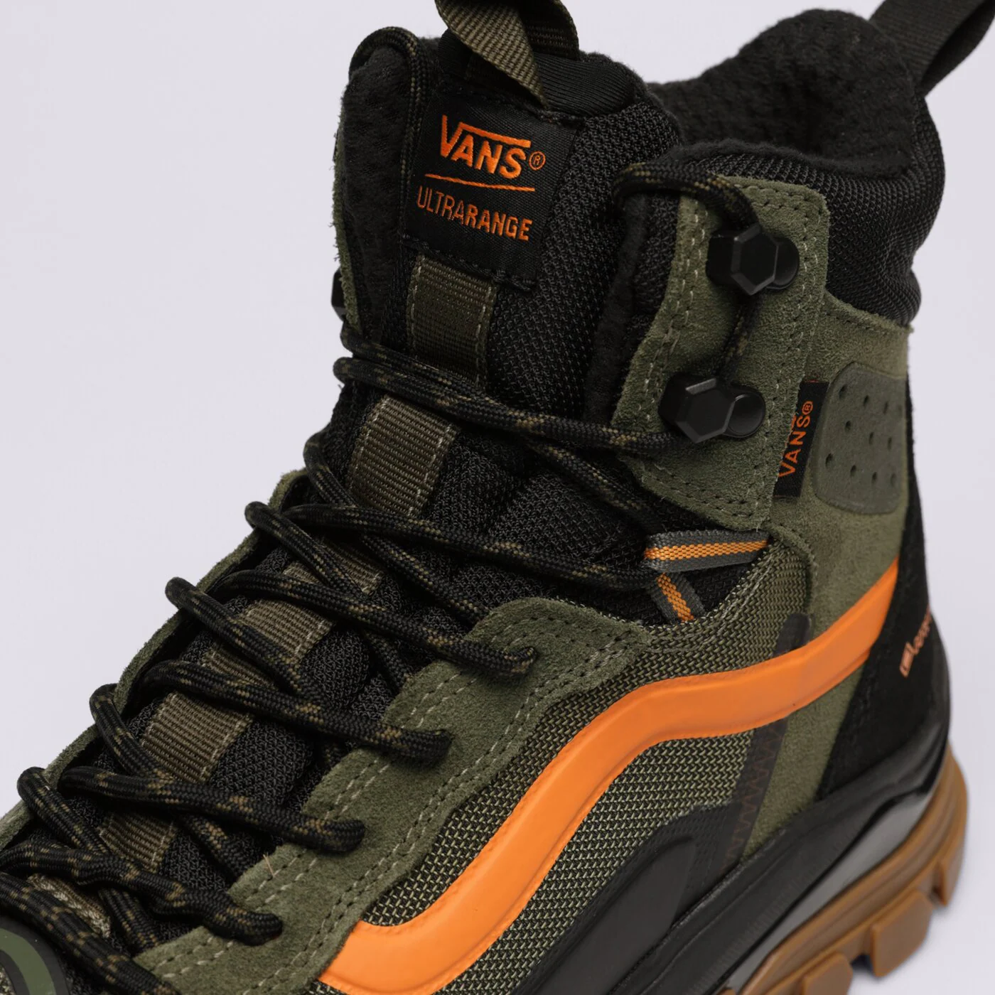 VANS UA ULTRARANGE EXO HI GORE-TEX MTE-3 Grün