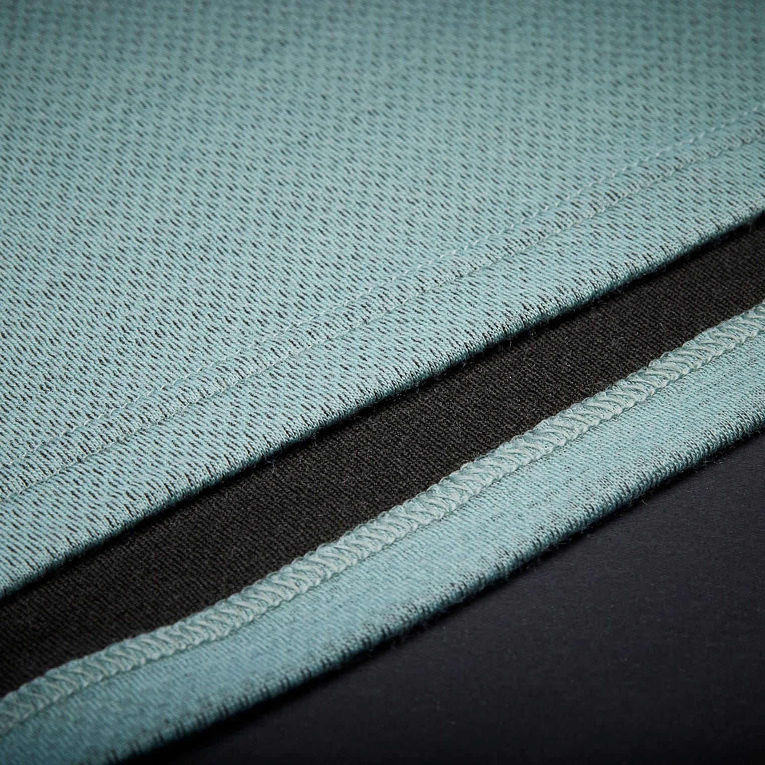 Men's LIFA® Merino Midweight Crew Base Layer