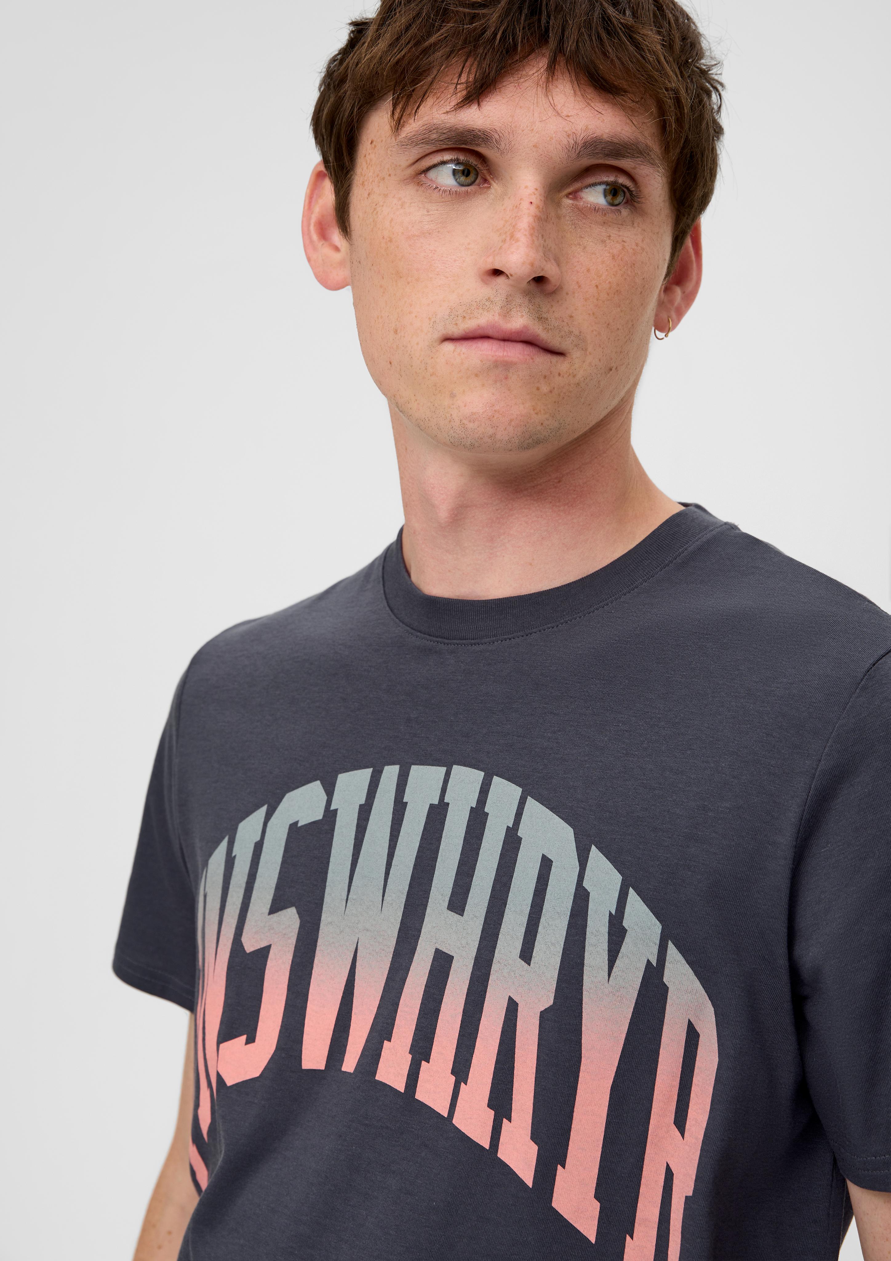 T-Shirt mit Frontprint  2134873-98D0