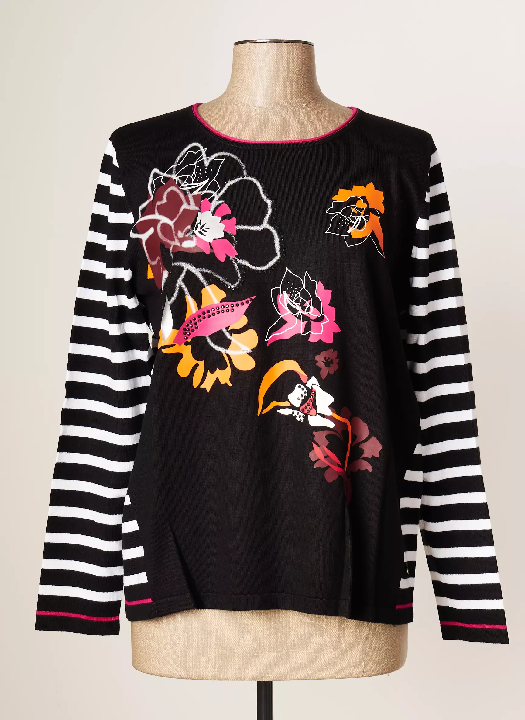 Joy Of Life Pulls Femme couleur noir
