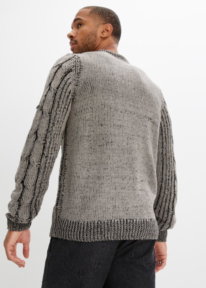 Pullover mit Zopfmuster