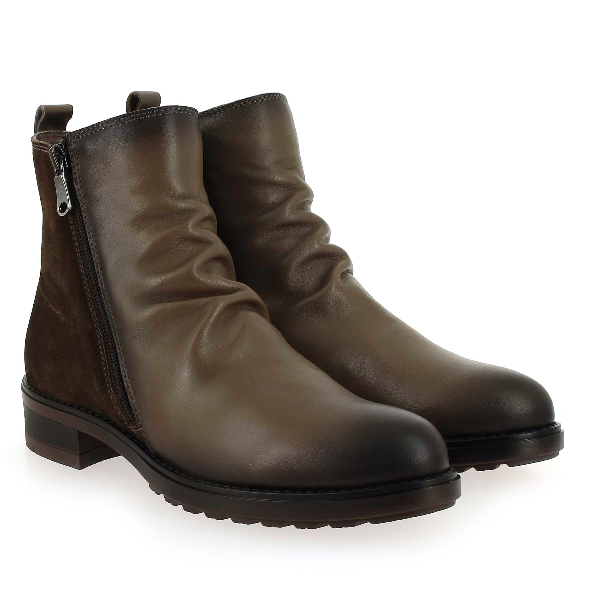 Paula Urban  9550 - Taupe