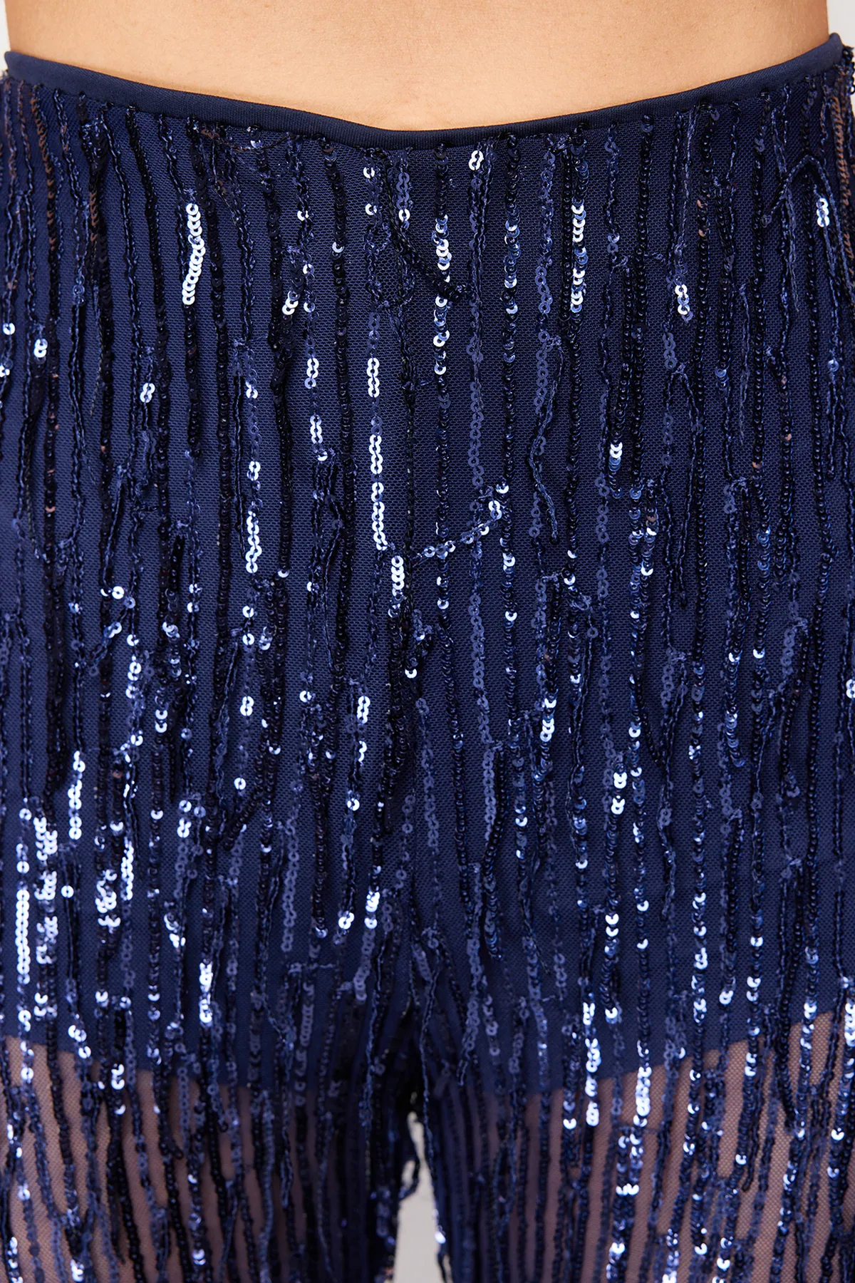 Trendyol Collection  Marineblaue, mit Pailletten besetzte Strickhose mit weitem Bein TPRSS24PL00000