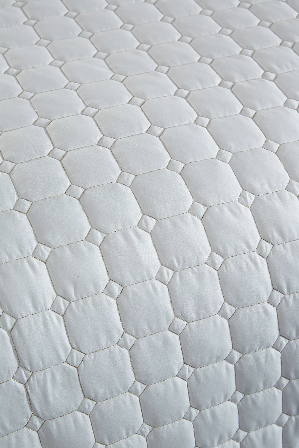 Çeyiz Diyarı  Estiva Tagesdecke für Einzelbett, Creme