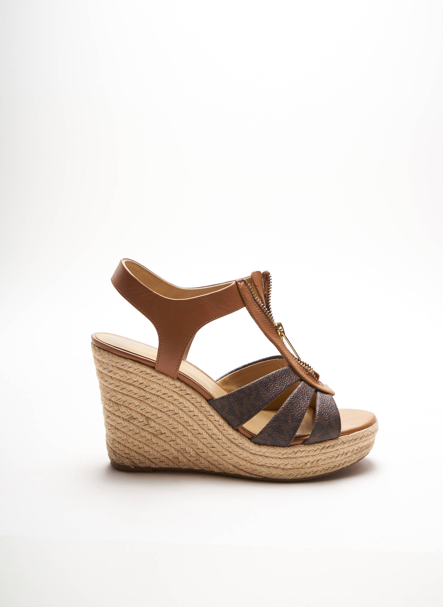 Michael Kors Sandales Nu Pieds Femme couleur marron