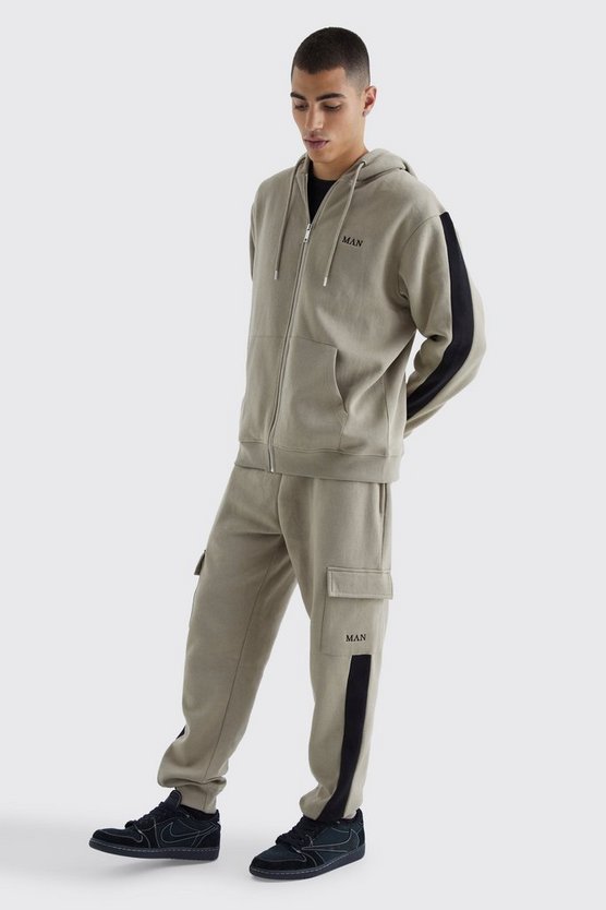 Man Hoodie und Cargo-Jogginghose