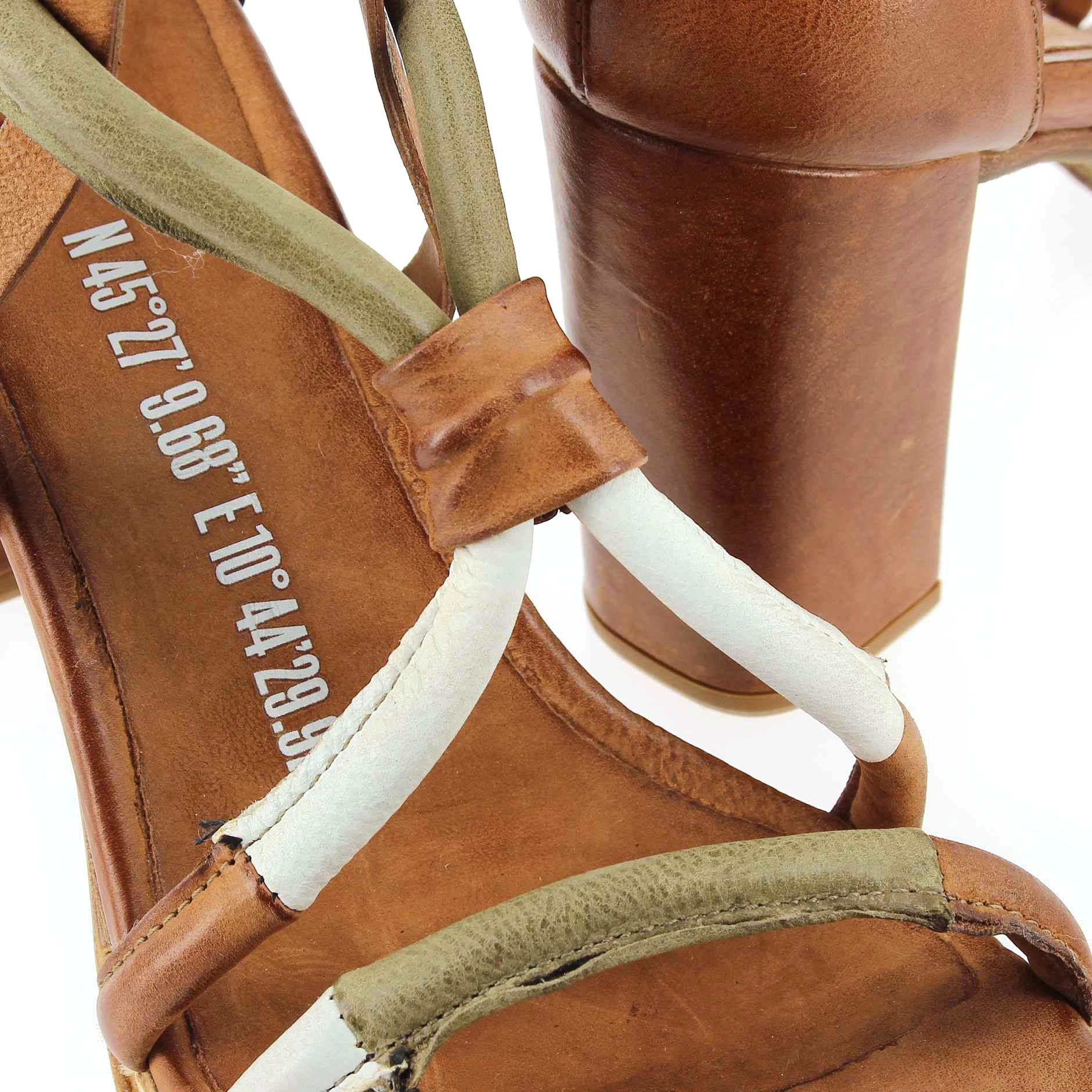 AS98  589033 - Camel Kaki