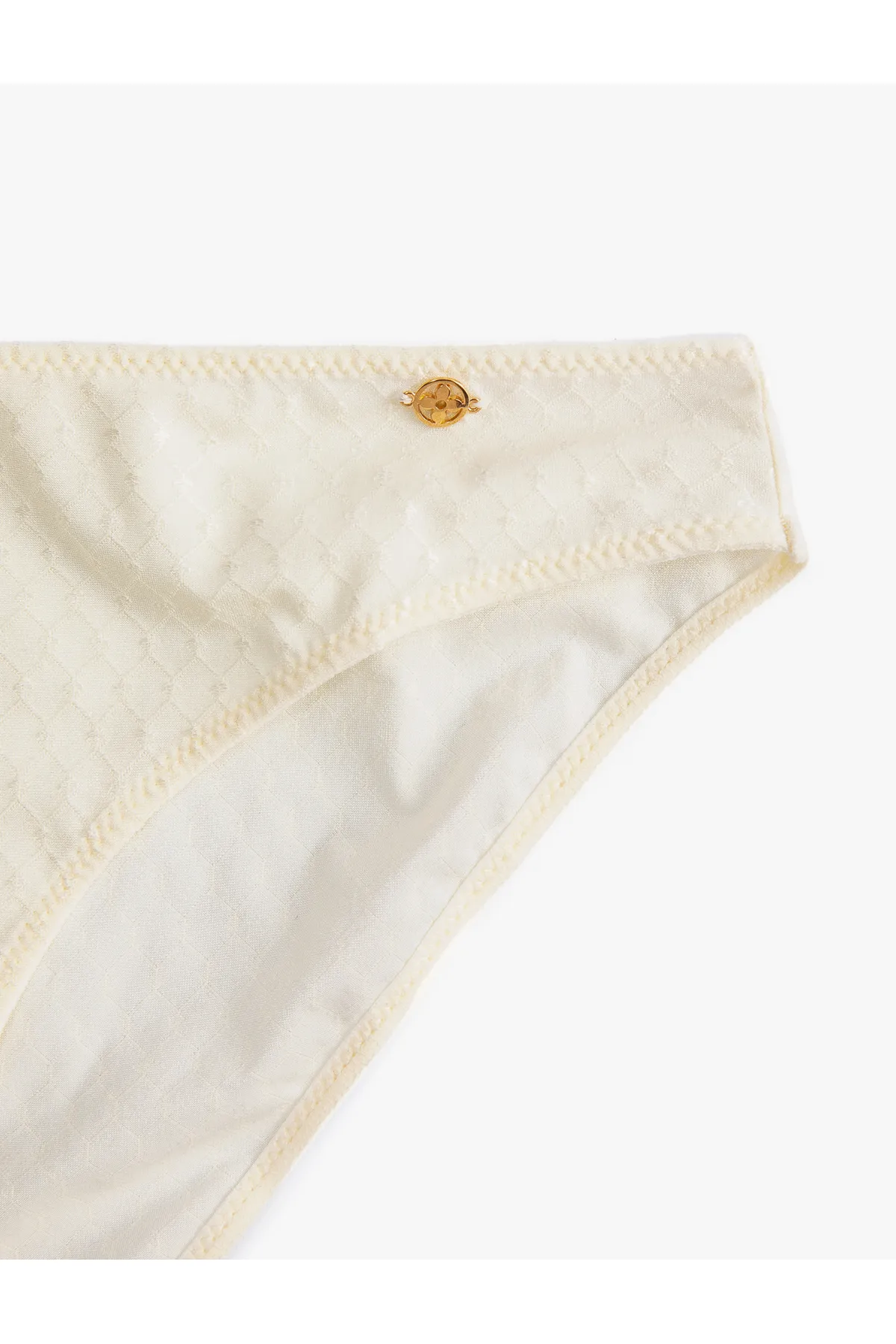 Koton  Slip mit strukturiertem Accessoire-Detail