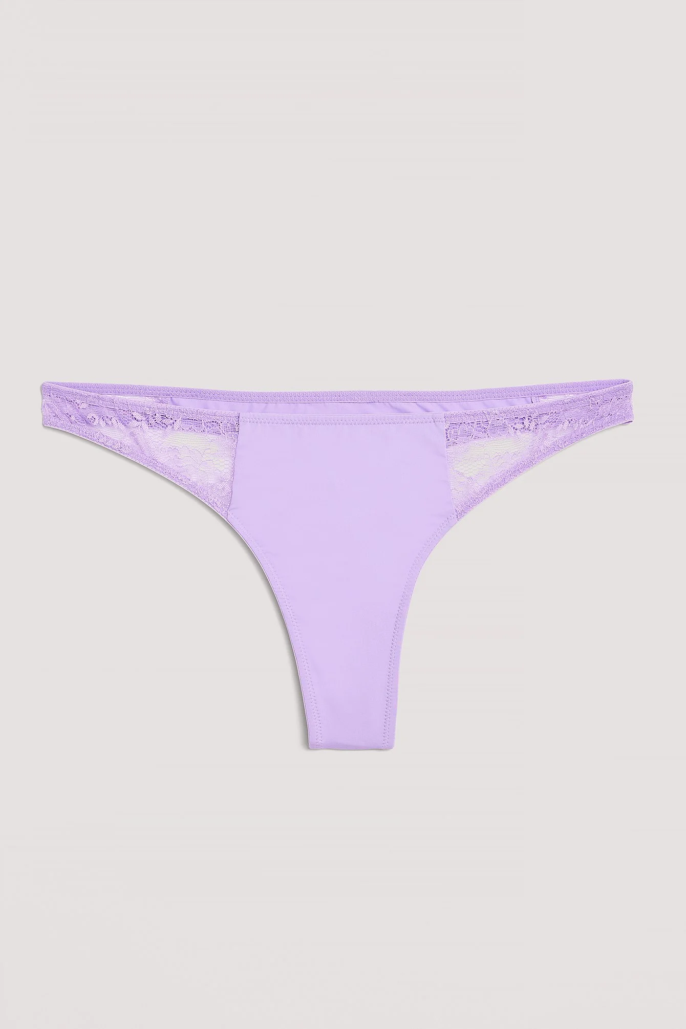 Micro-Tanga mit Spitzenbesatz an der Seite