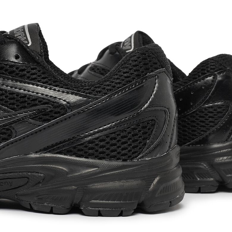 Saucony Ride Millennium Black