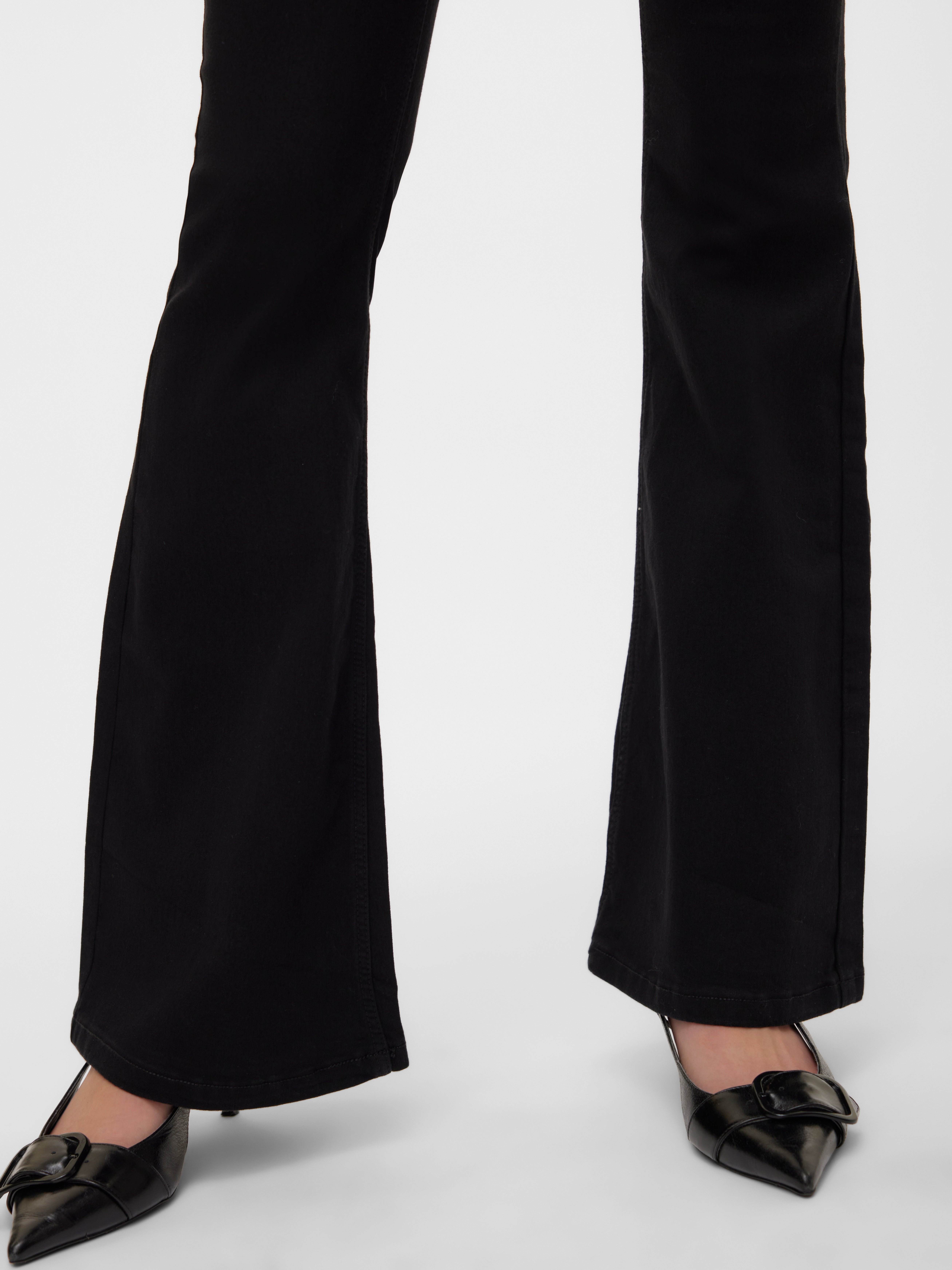 VMSIGI Niedrige Taille Ausgestellt Jeans
