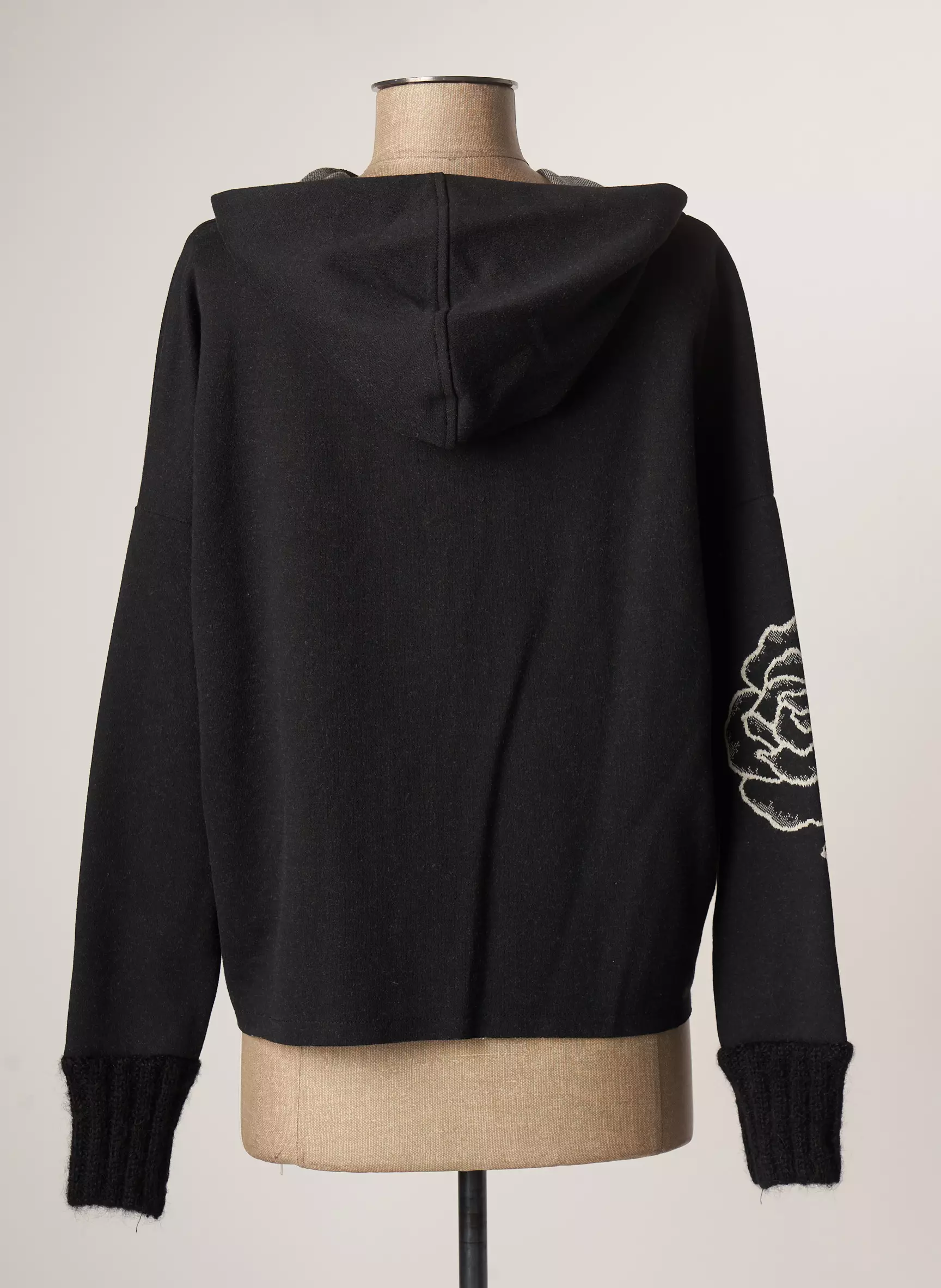 Eleonora Amadei Vestecasual Femme couleur noir