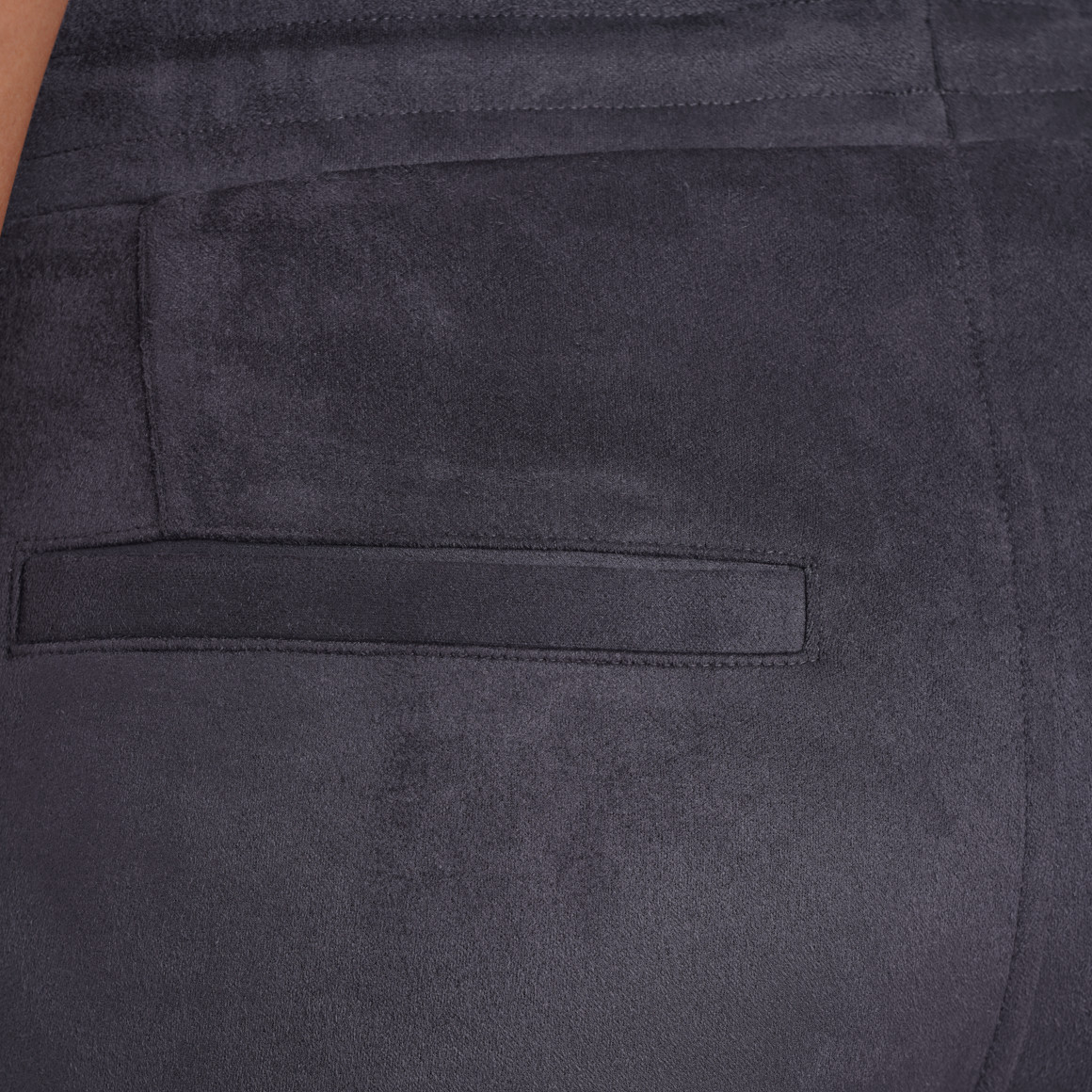 Damen Jogpants in Veloursoptik