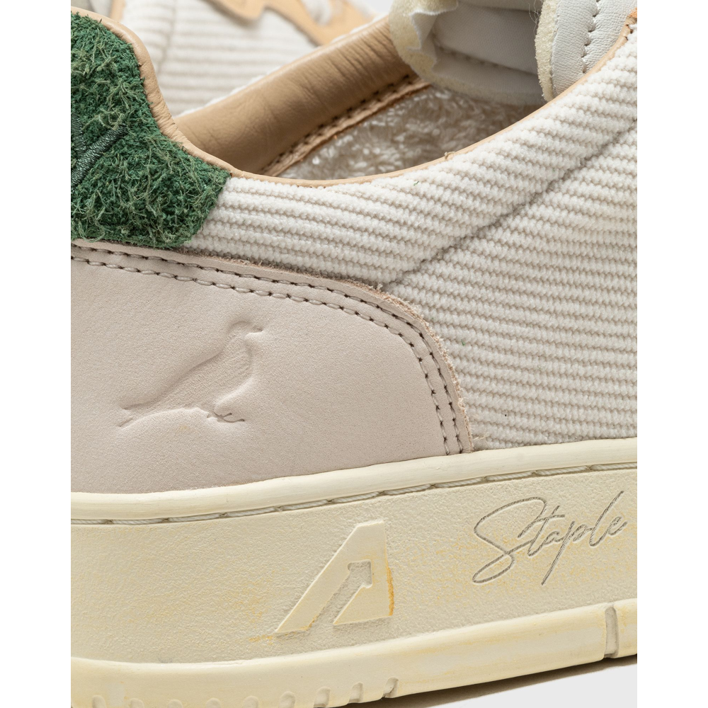 Autry x Jeff Staple Medalist LOW W AVLWSTA1 / weiss