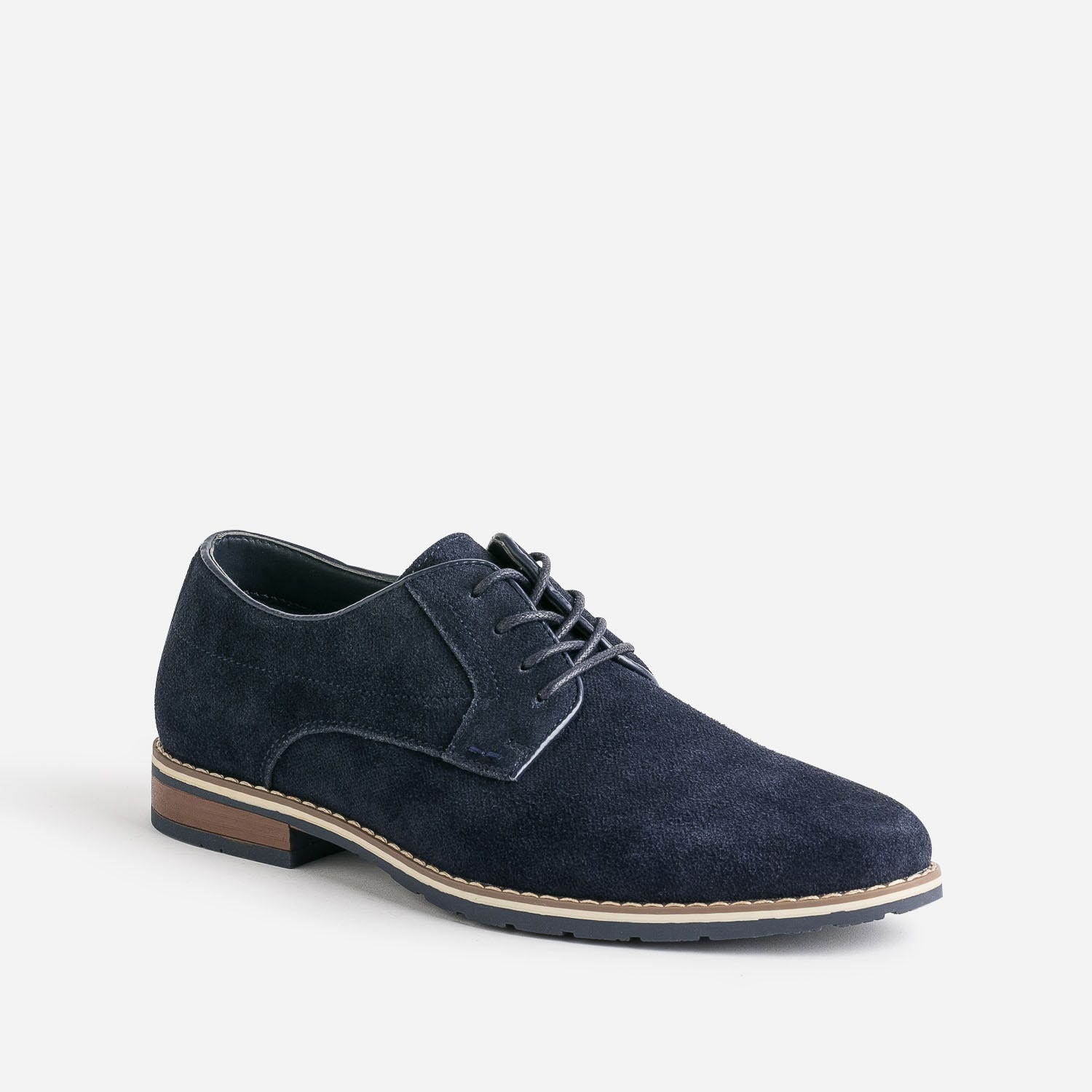 Derby marine en cuir velours embossé