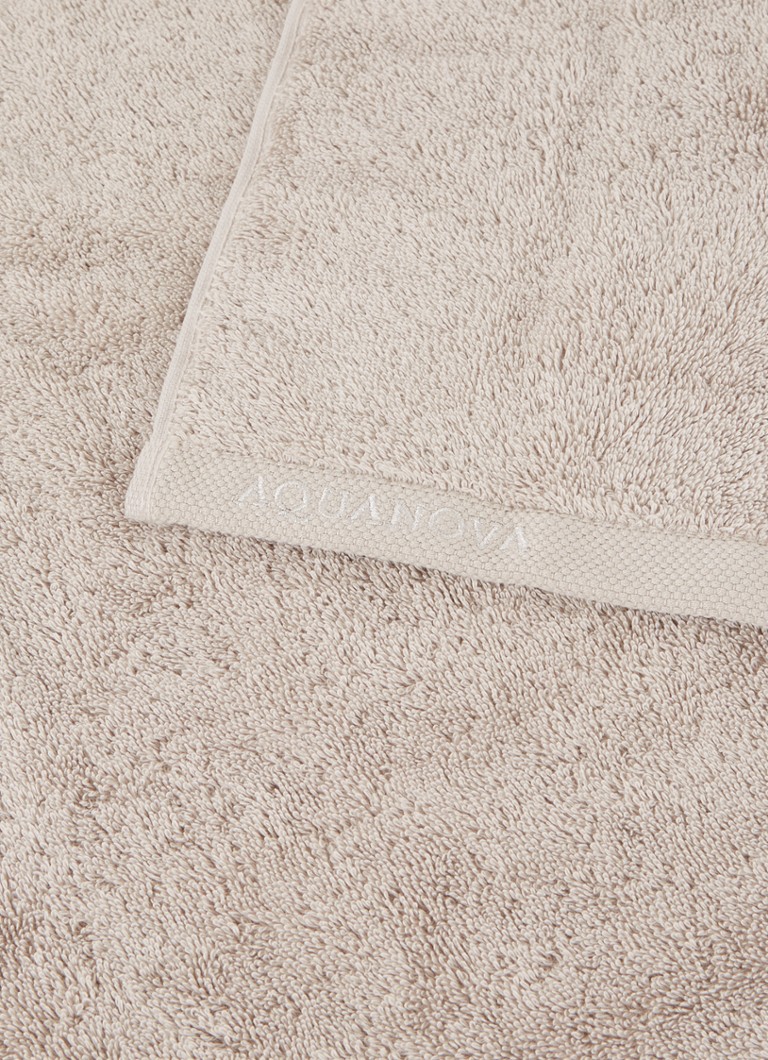 Prosop de baie Aquanova London - 600 g/m2 - 70 x 130 cm