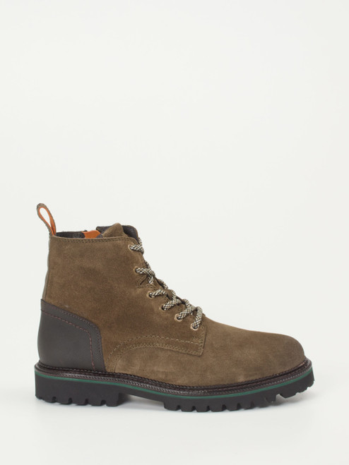 Boots-48016290007 Ambitious