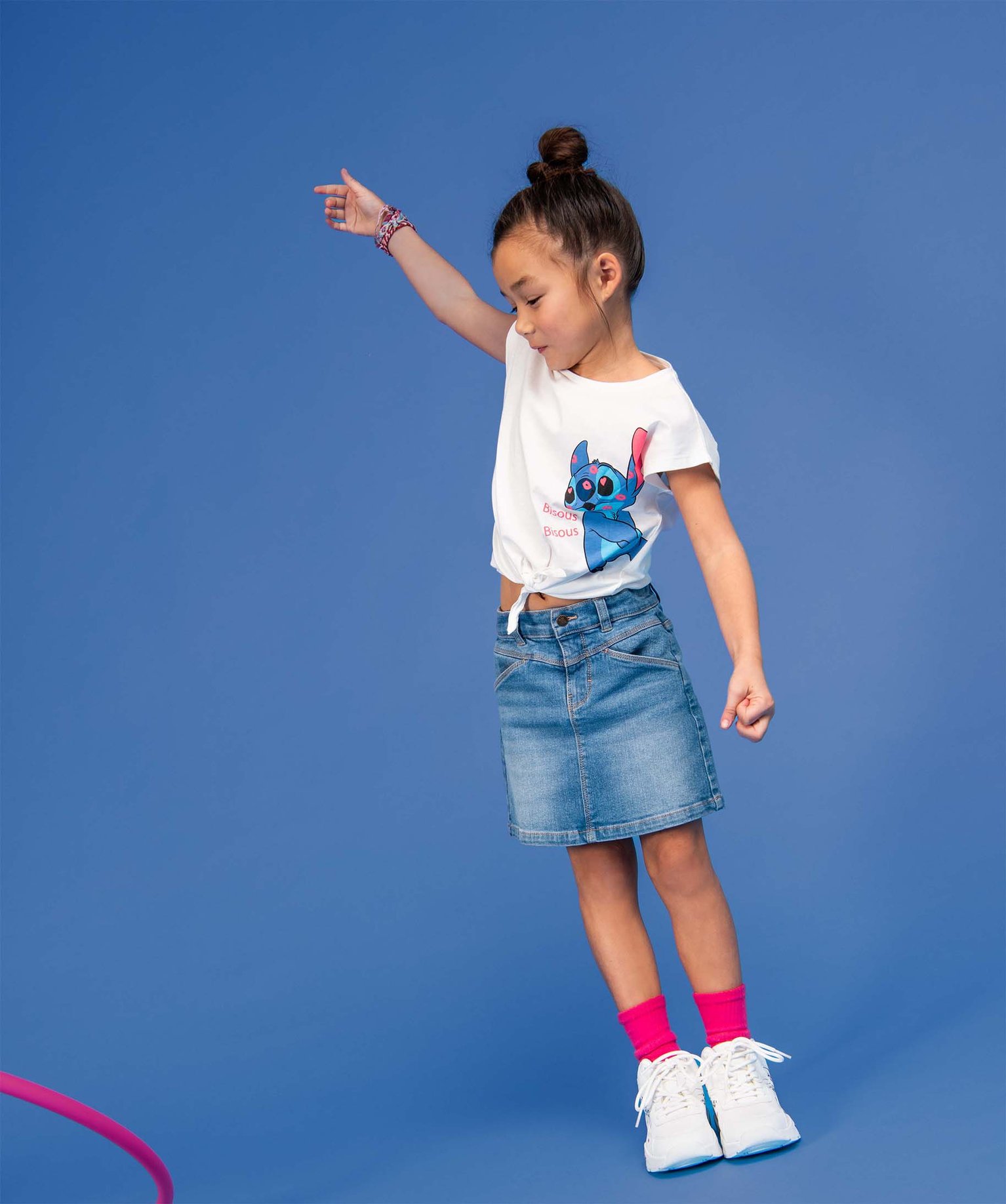 Tee-shirt fille loose noué imprimé Stitch - DS ecru | GEMO