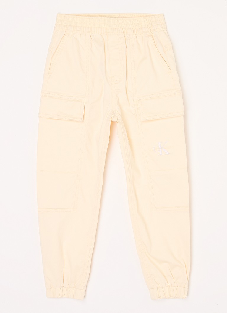 Pantaloni cargo conici Calvin Klein Essential cu logo brodat