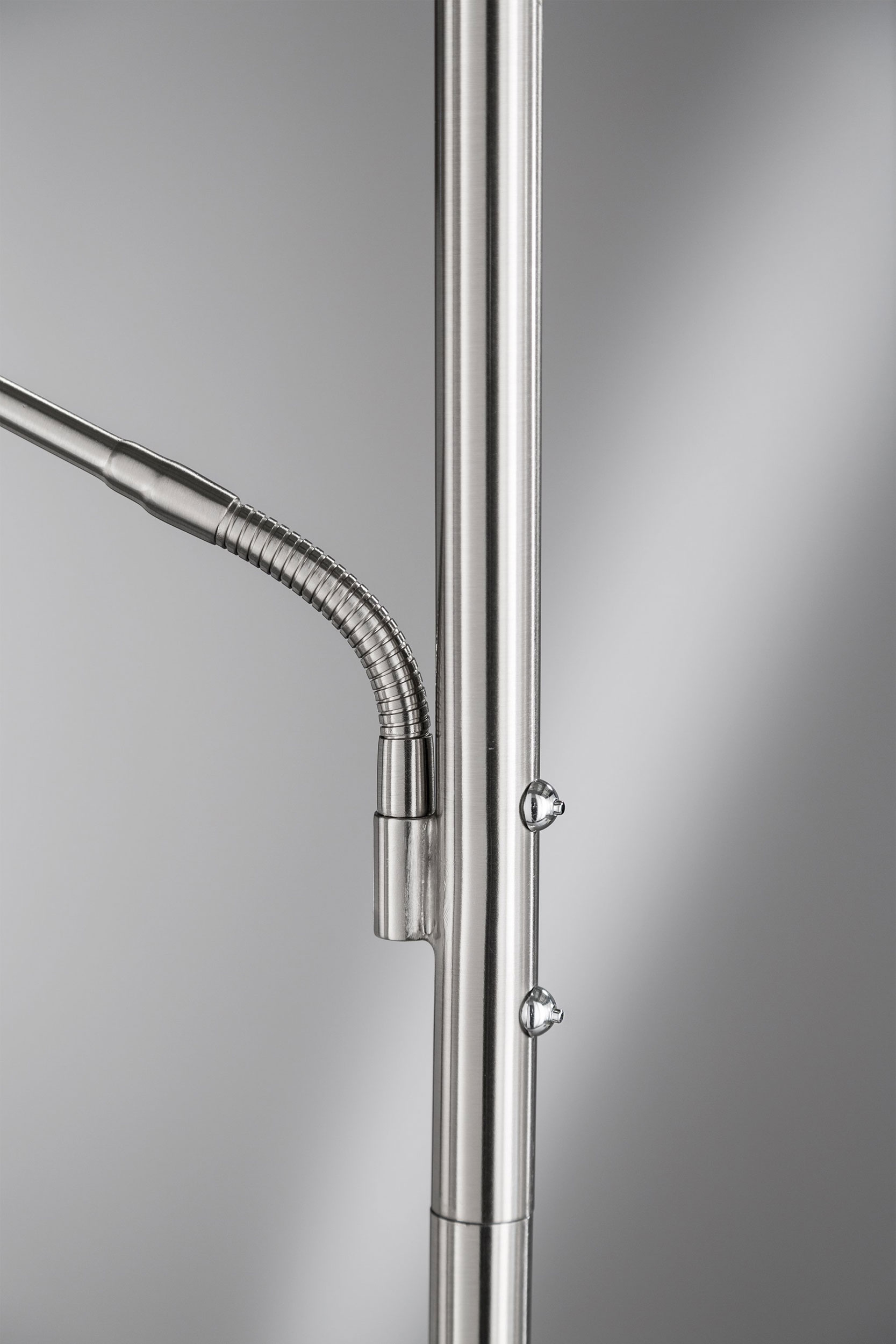 Fischer & HonselLED-Stehleuchte 2flg