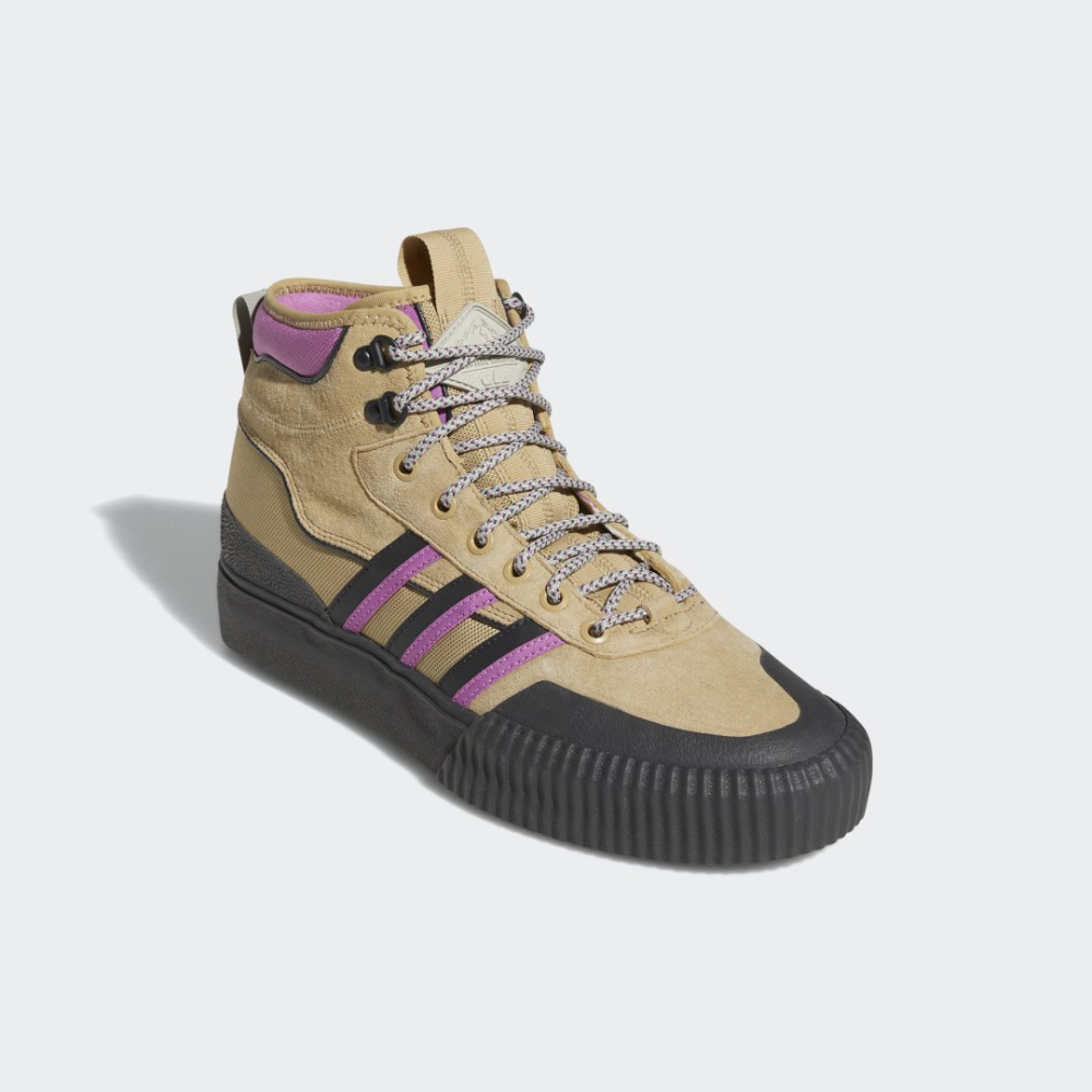 adidas Akando ATR GX2067 / braun
