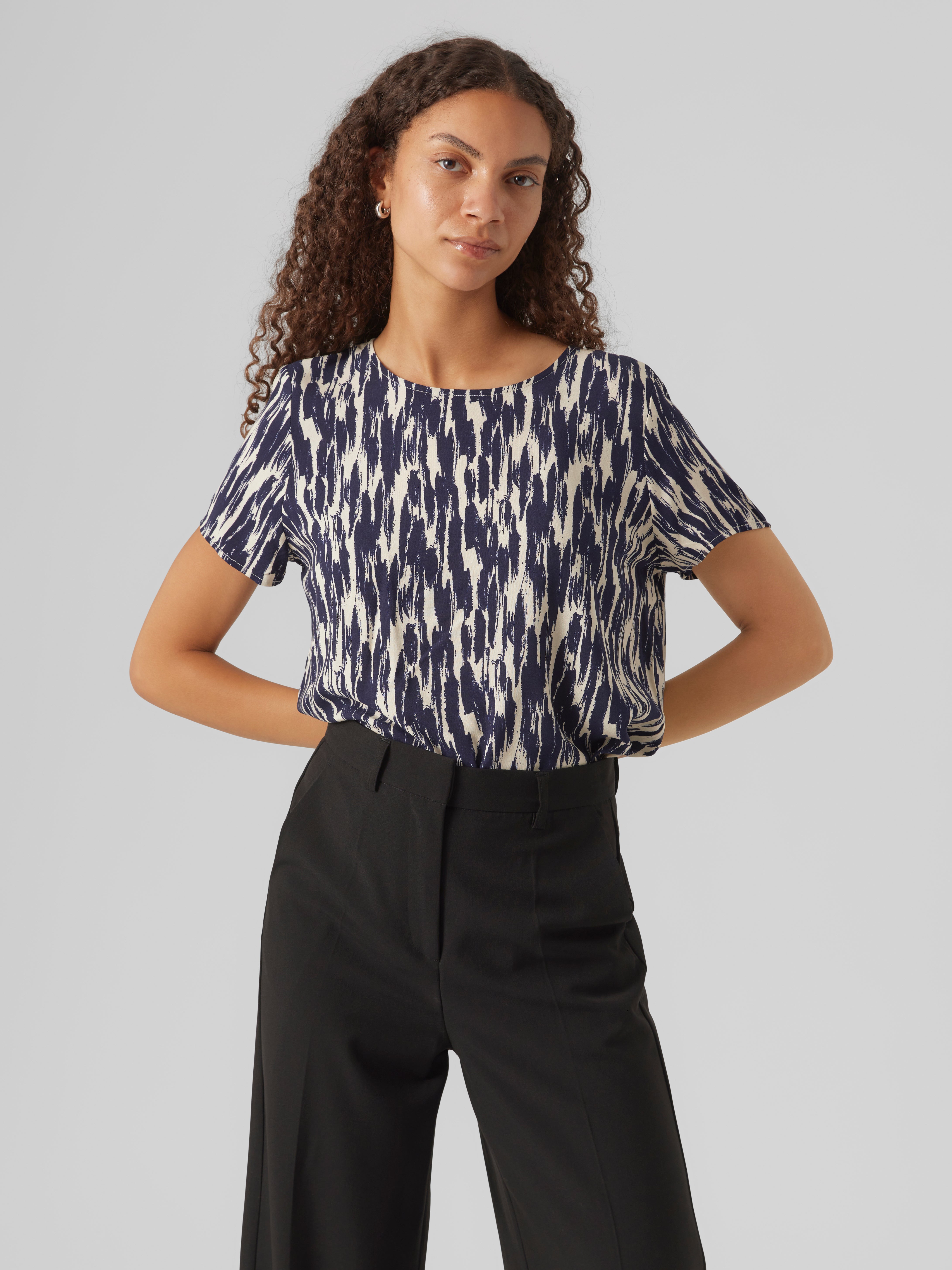 VMEASY Top