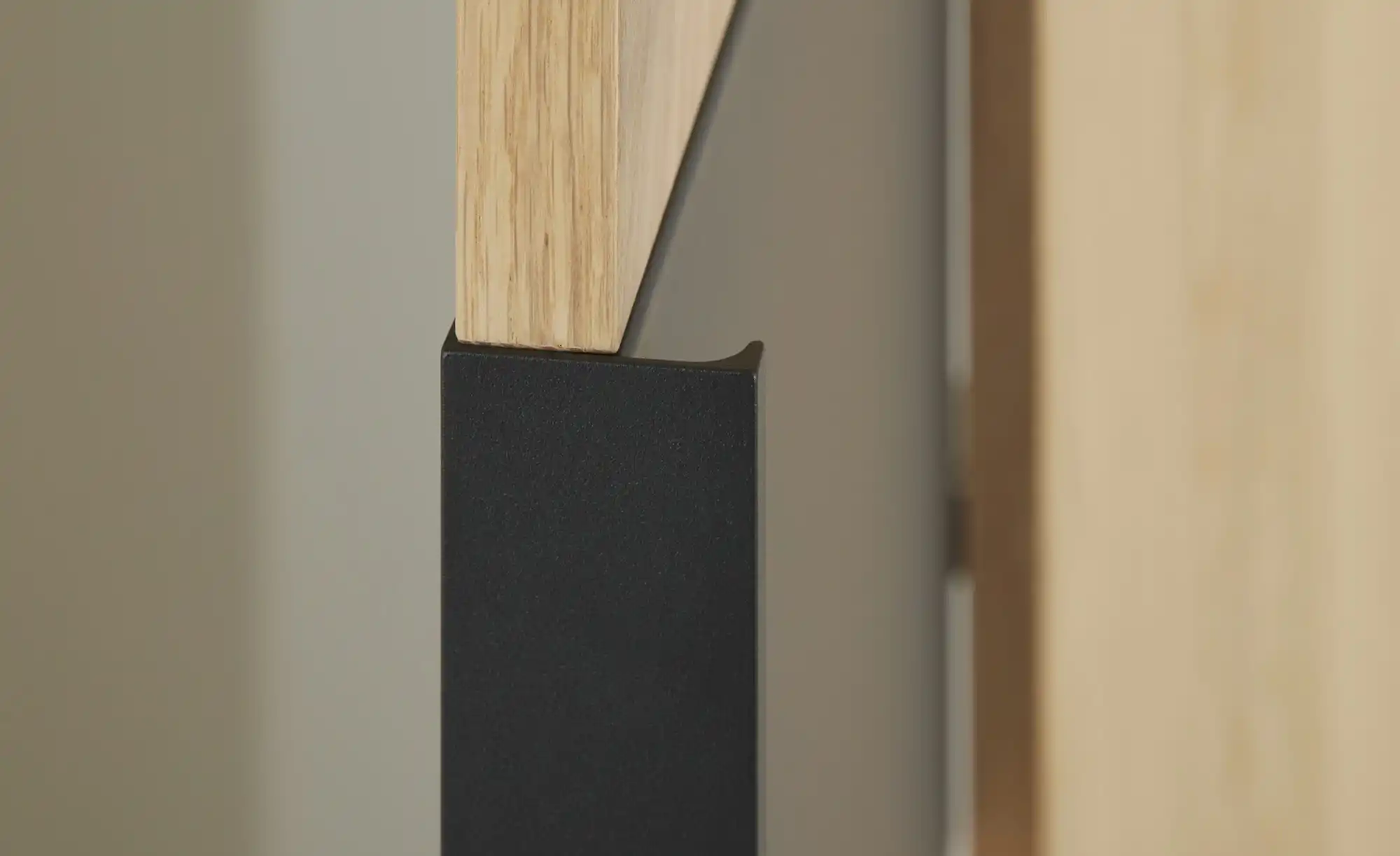 Wohnwert Drehtürenschrank Korsika