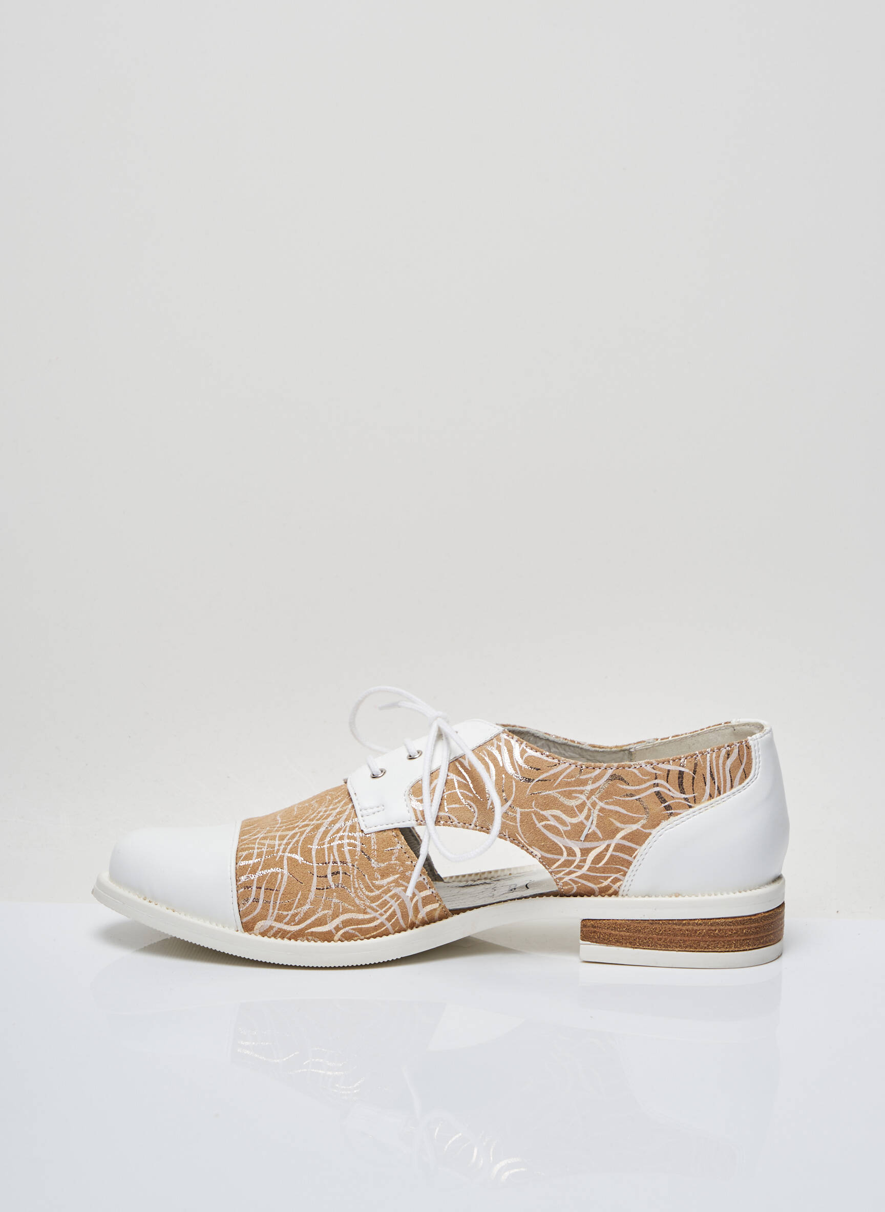 Inea Derby Femme couleur blanc