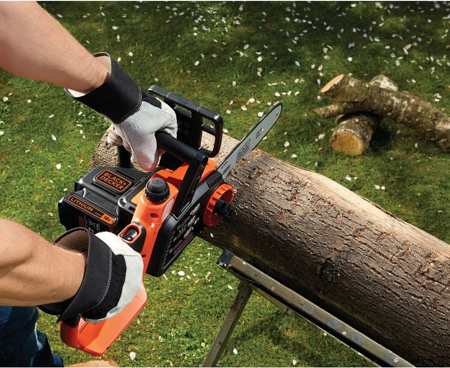 Black & Decker GKC1825L50-QW Batteridriven motorsåg 18 volt 5,0 Ah litiumjonbatteri