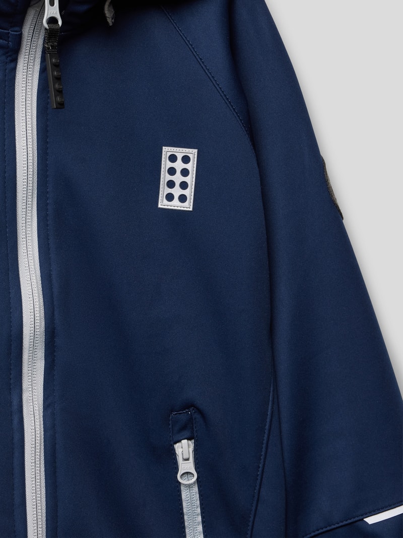 Softshell-Jacke mit abnehmbarer Kapuze Modell 'SEFRIT 200' in marineblau