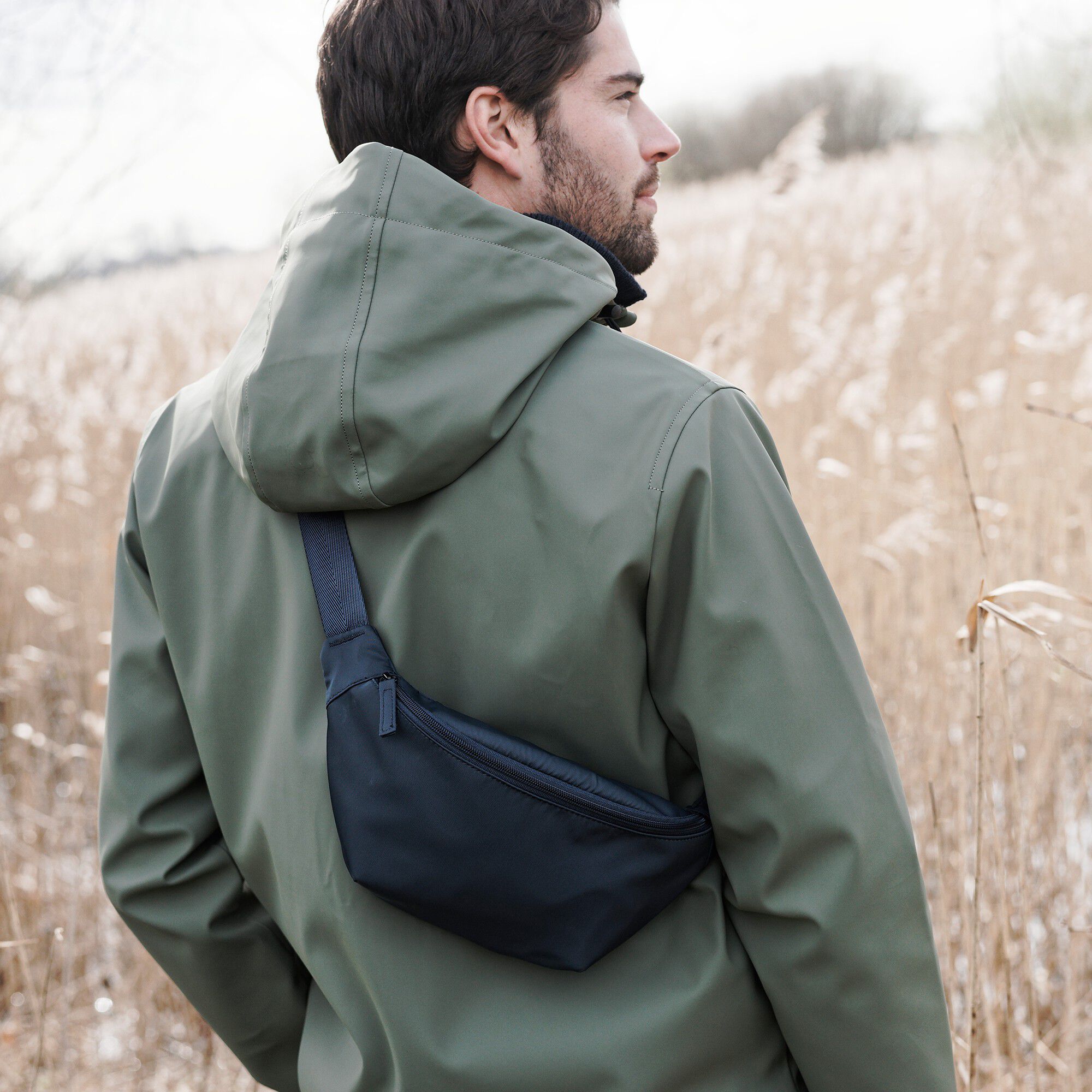 Sac banane imperméable en polyamide recyclé(**)