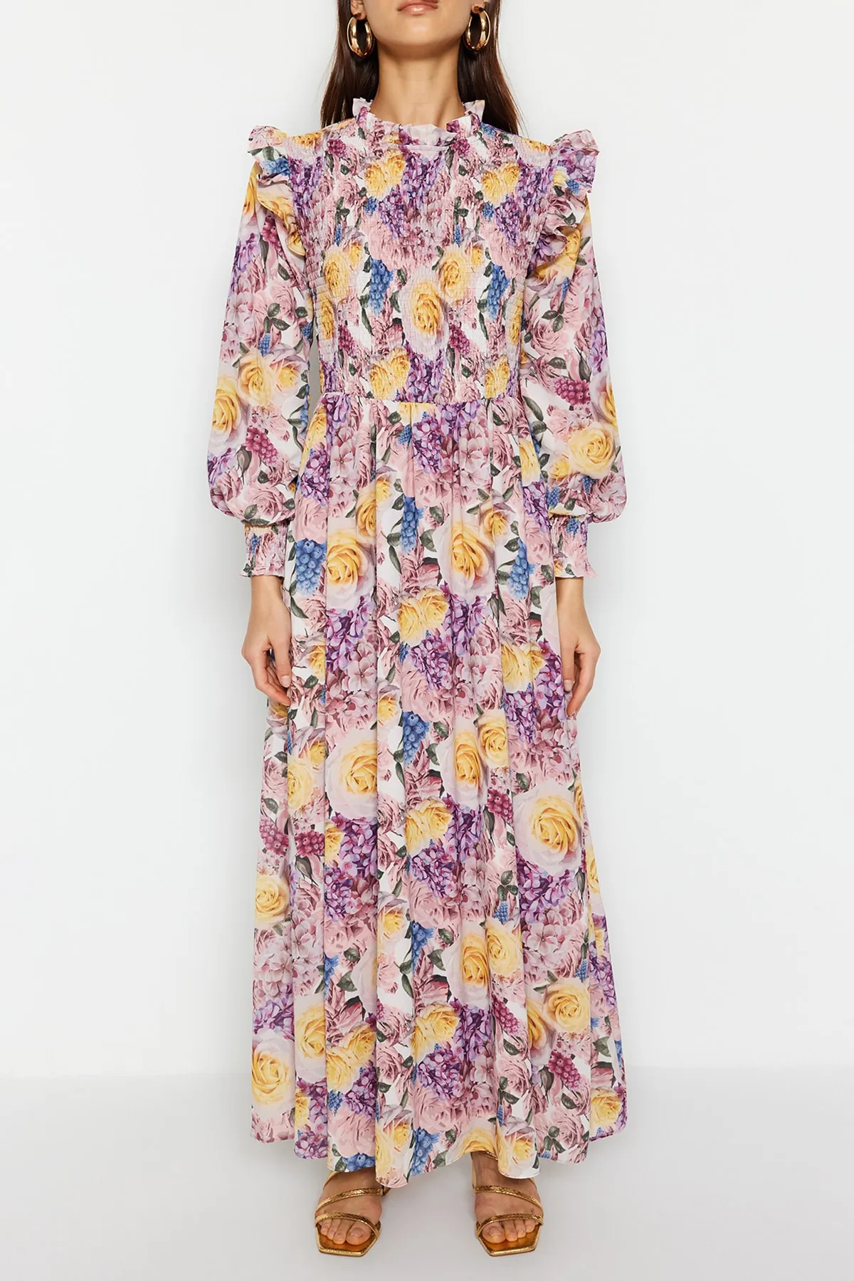 Trendyol Modest  Mehrfarbiges, gewebtes Kleid aus Chiffon mit Gipe und Rüschendetail, gefüttert mit TCTSS23EB00142