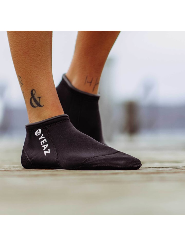 YEAZ NEOSOCK LOW PRO Neoprensocken in schwarz günstig kaufen