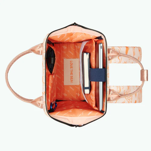 Adventurer Small Backpack Saint Raphael pink