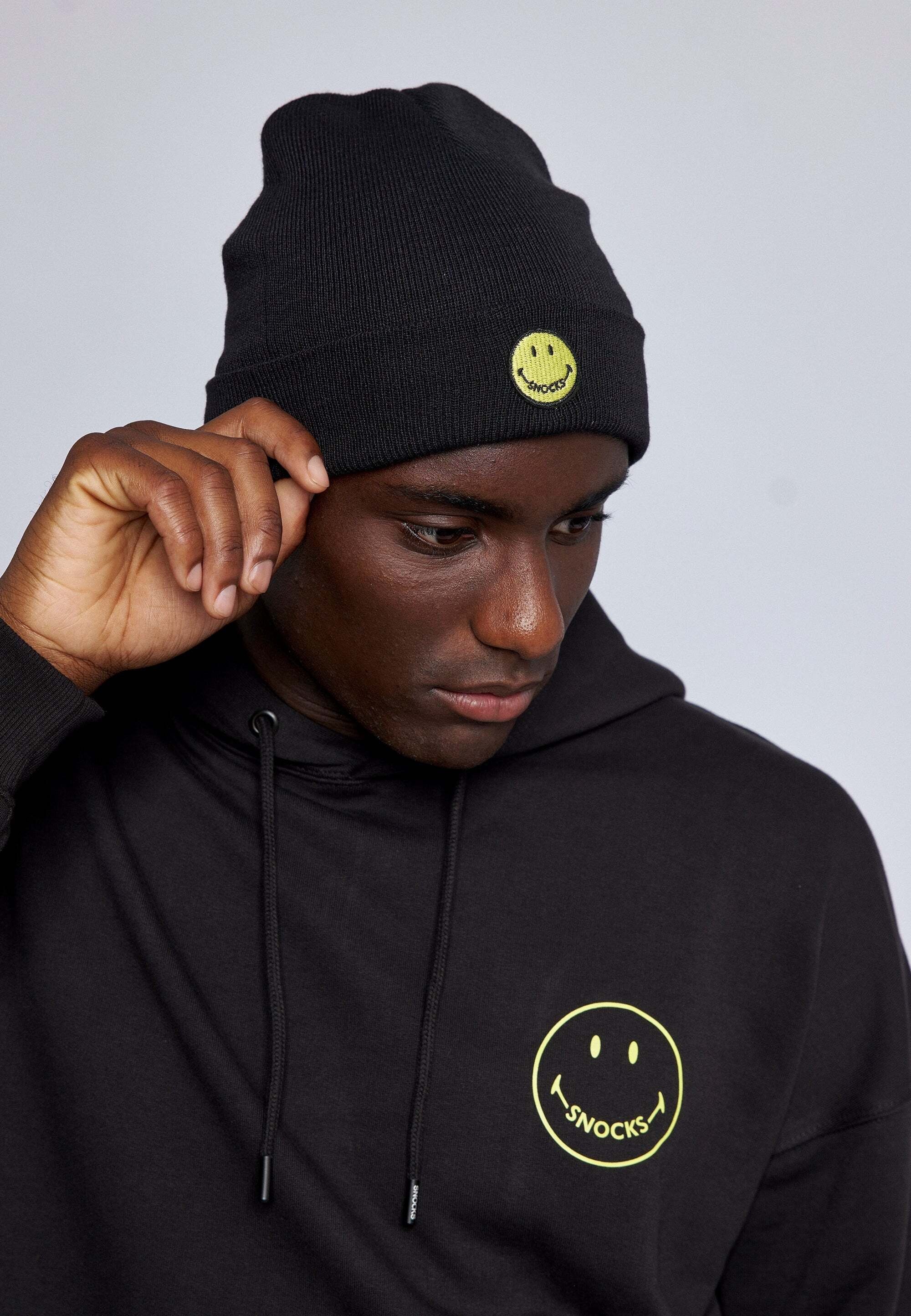 SNOCKS Beanie SMILEY X SNOCKS Beanie mit SMILEY Logo, aus SMILEY X SNOCKS Collection