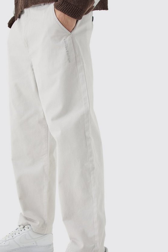 Kurze Chino-Hose mit Skate-Print