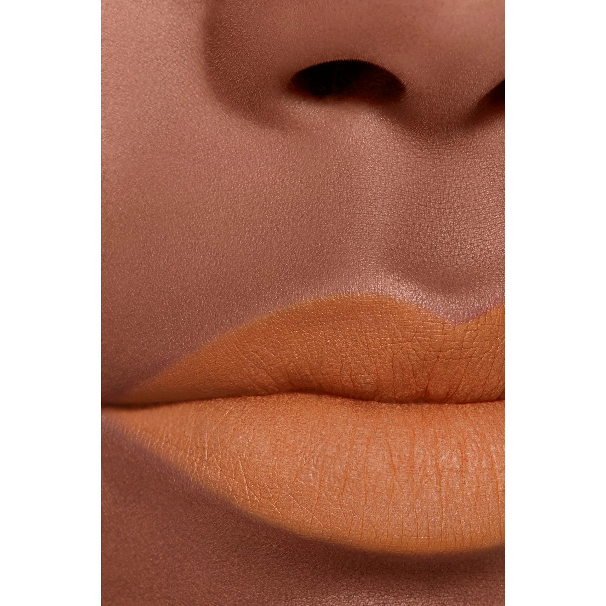 ROUGE ALLURE LIQUID VELVET - EL LABIAL MATTE FLUIDO DE ULTRA LARGA DURACIÓN E INTENSO