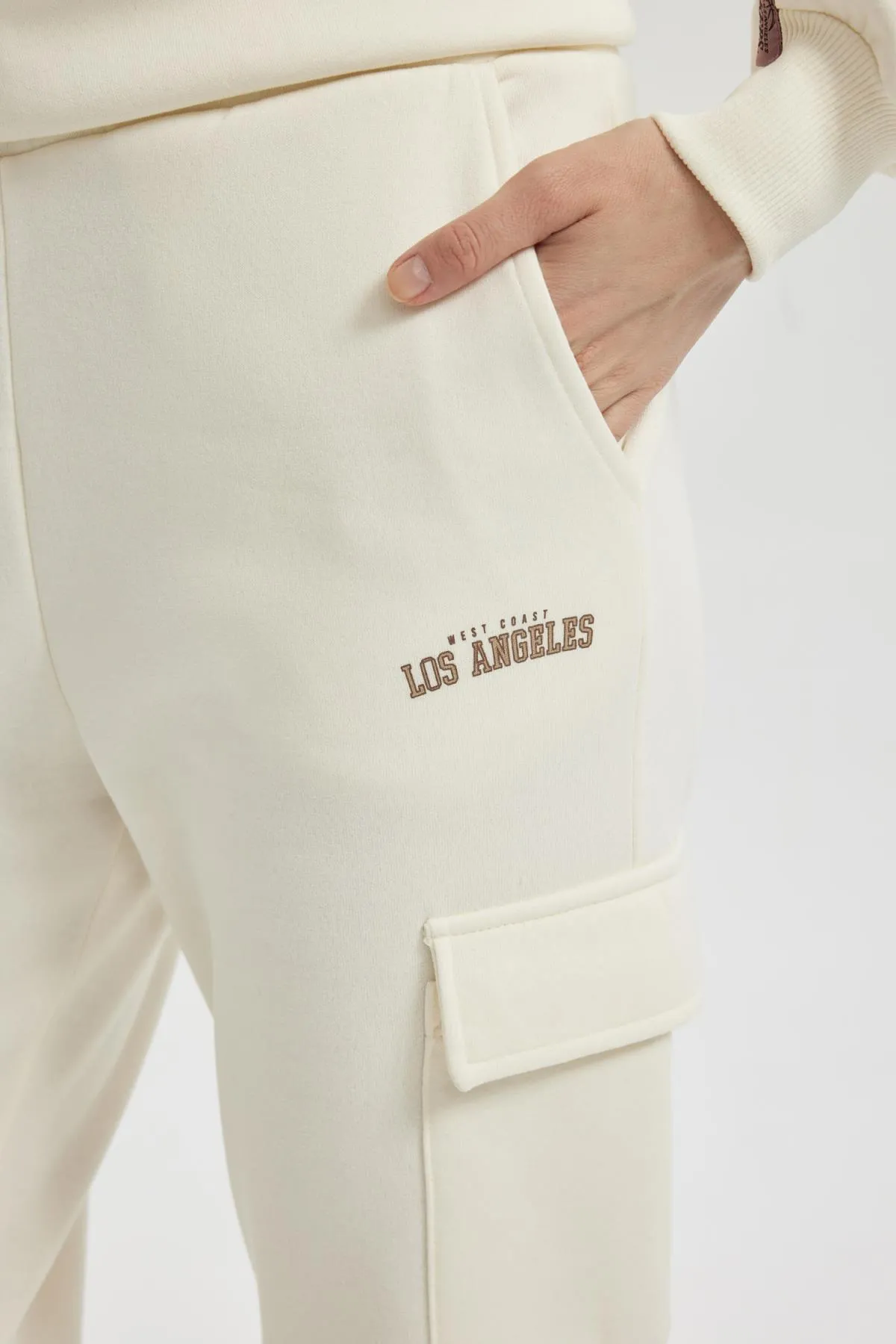 DeFacto  DeFactoFit Standard-Passform, lange Jogginghose mit weitem Bein und Taschen