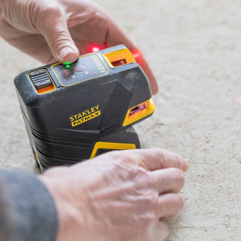 Stanley FMHT1-77415 FatMax Cross Line + Laser 5 points ROUGE