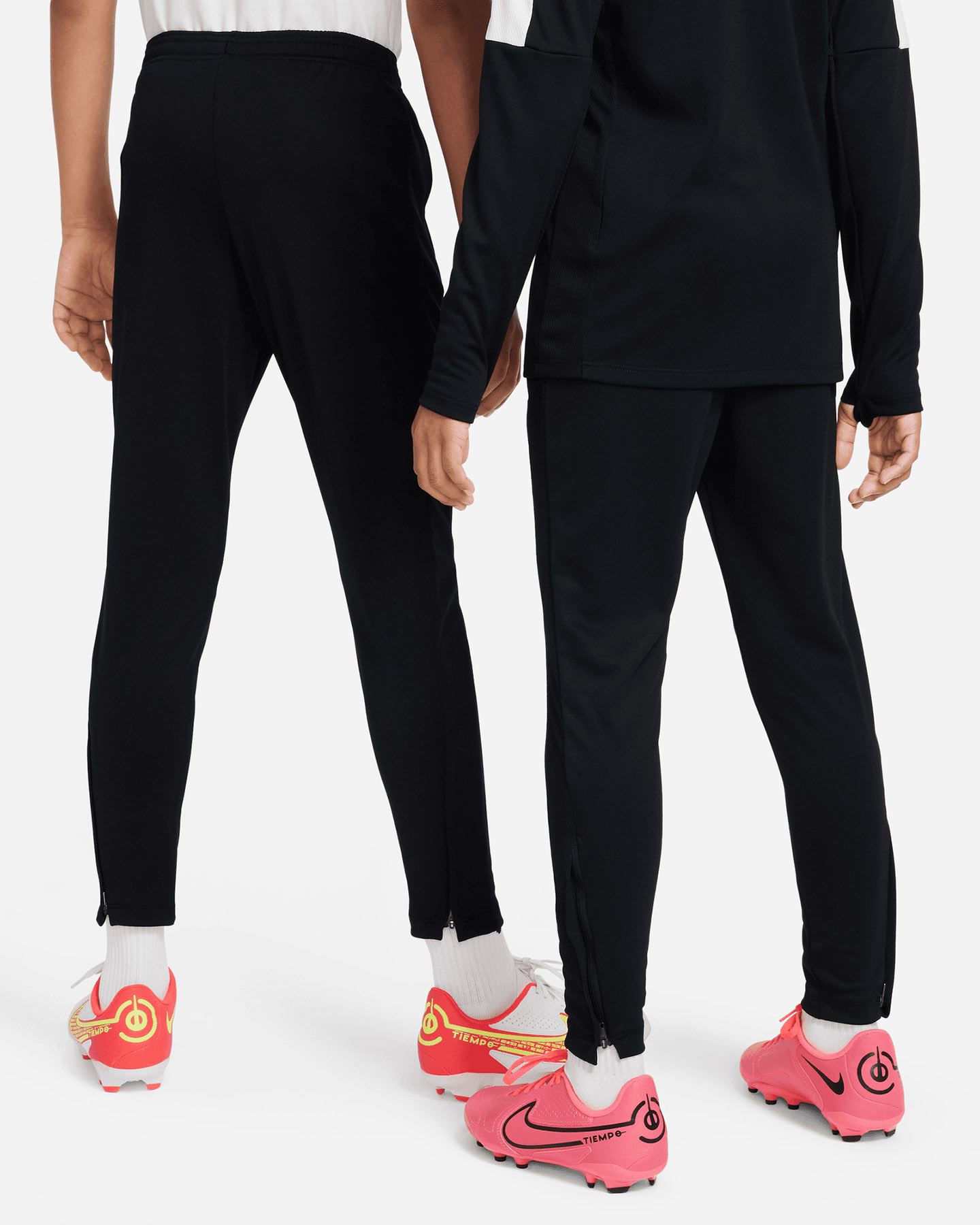 Futbalové šortky Nike Academy 23 Kpz Jr DX5490-014
