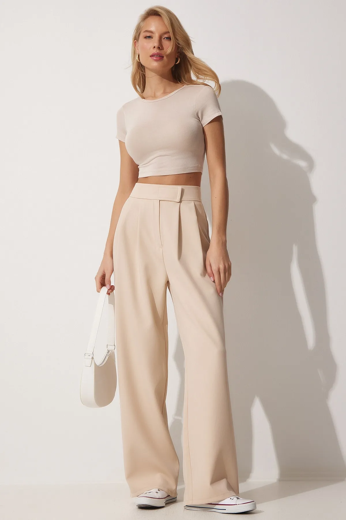 Happiness İstanbul  Cremefarbene, lockere Damenhose mit Klettverschluss YL00001