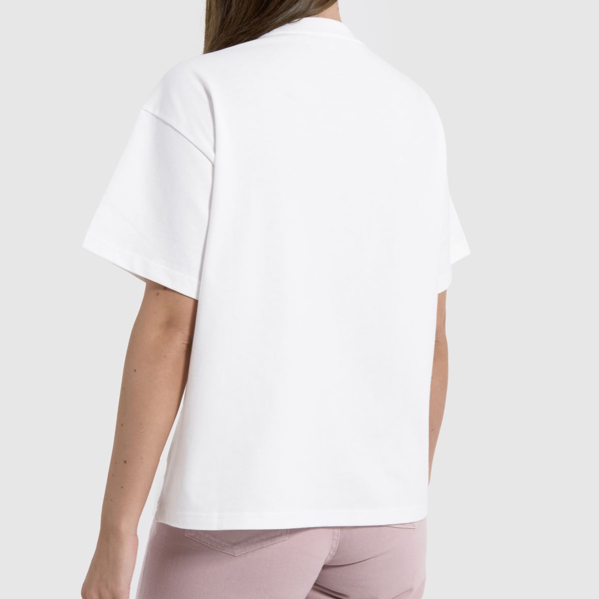 Converse – Vit, avslappnad t-shirt med ordmärke